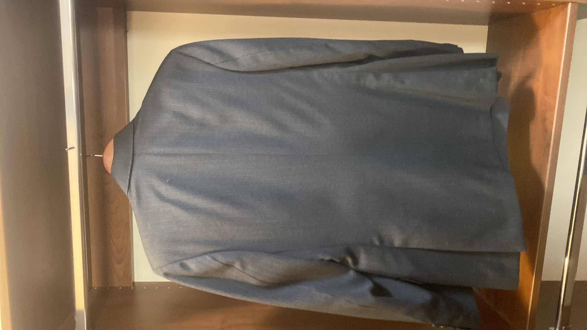 Photo 1 of MENS GRAND CUSTOM SUIT 100%WOOL MADE IN HONG KONG EST SIZE JACKET 40/42 PANTS 33/34