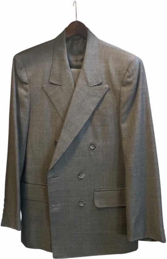 Photo 1 of MENS GRAND CUSTOM SUIT 100%WOOL MADE IN HONG KONG EST SIZE JACKET 40/42 PANTS 33/34
