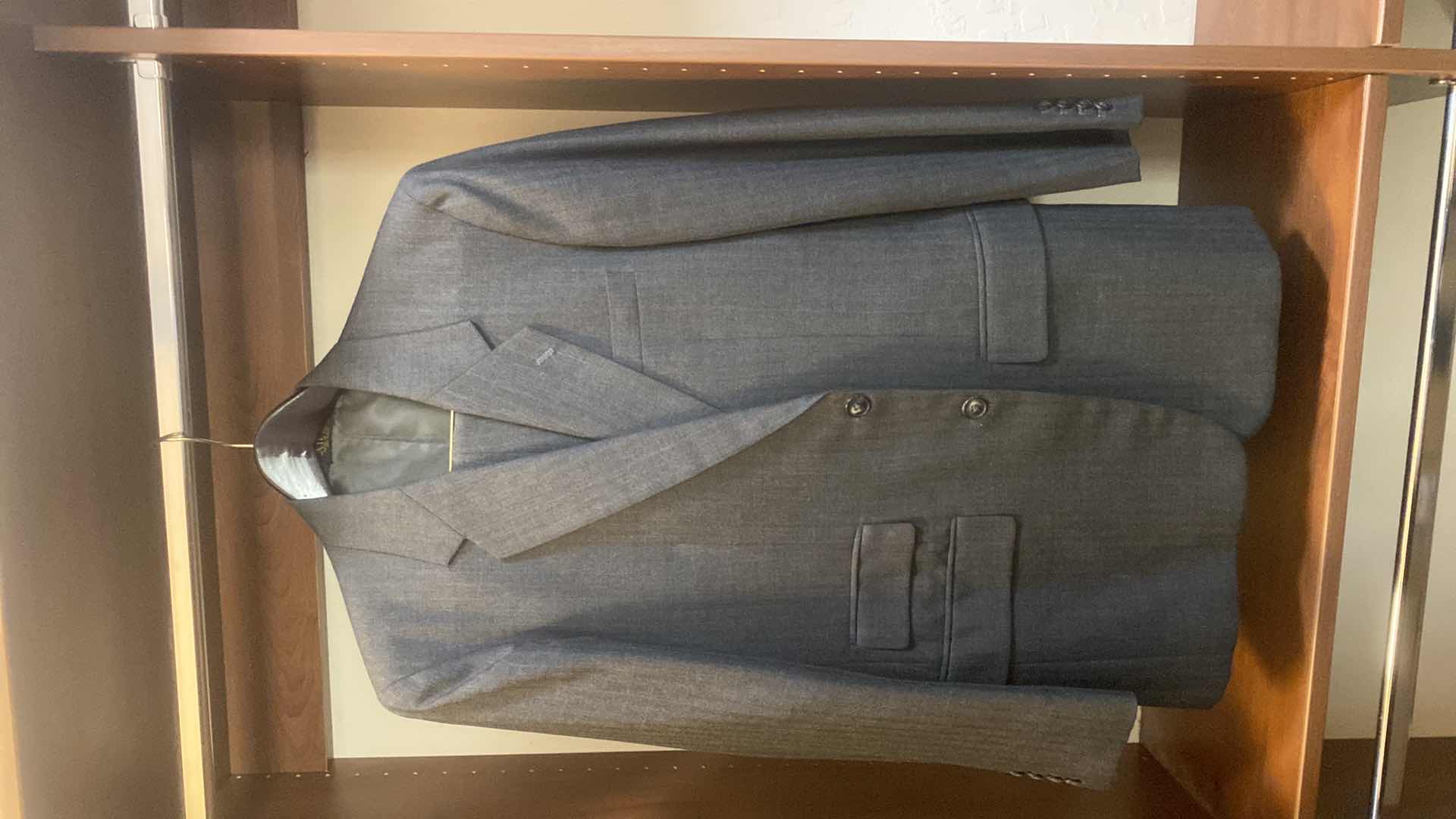 Photo 1 of MENS GRAND CUSTOM SUIT 100%WOOL MADE IN HONG KONG EST SIZE JACKET 40/42 PANTS 33/34