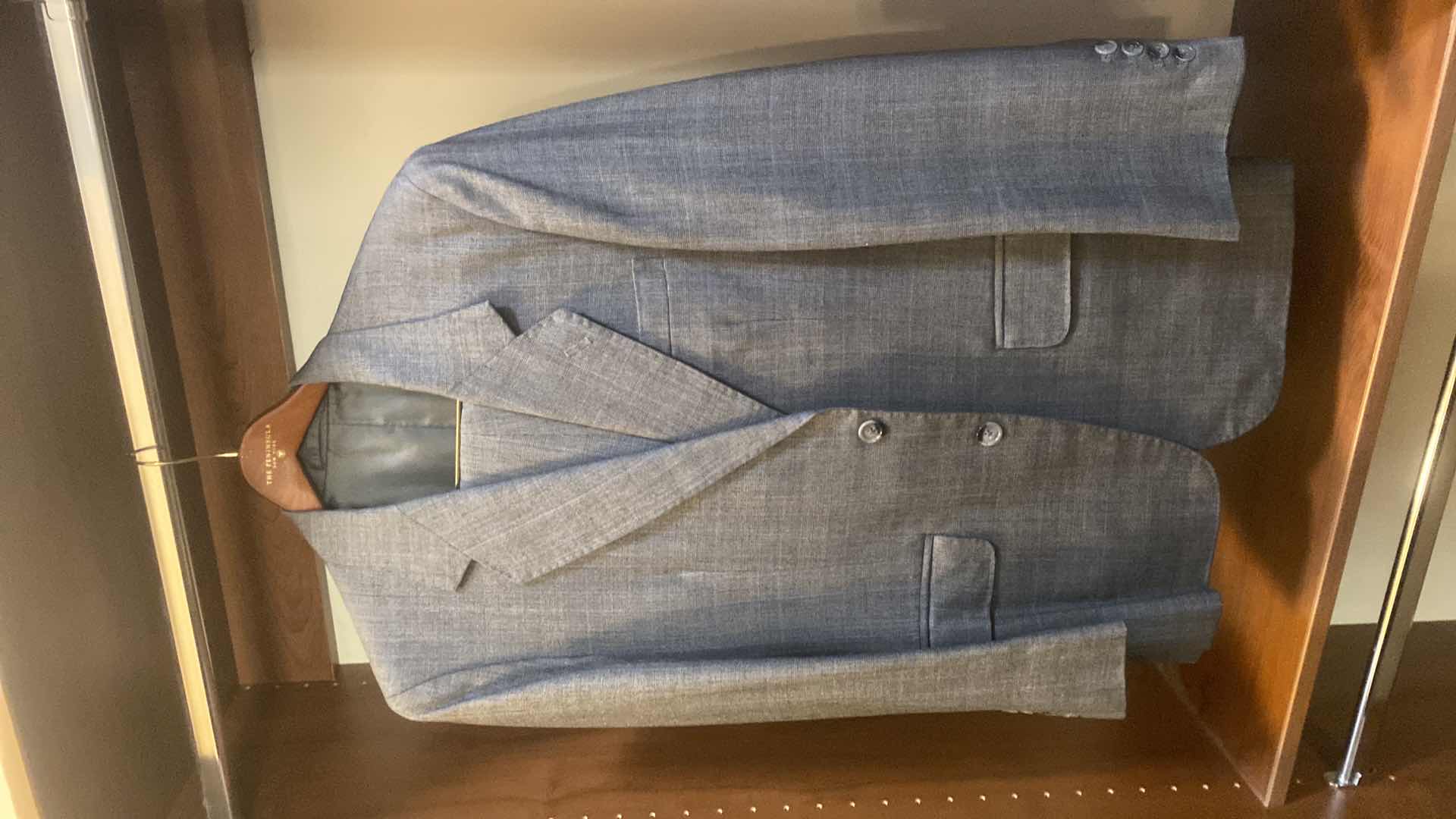 Photo 1 of MENS GRAND CUSTOM SUIT 100%WOOL MADE IN HONG KONG EST SIZE JACKET 40/42 PANTS 33/34