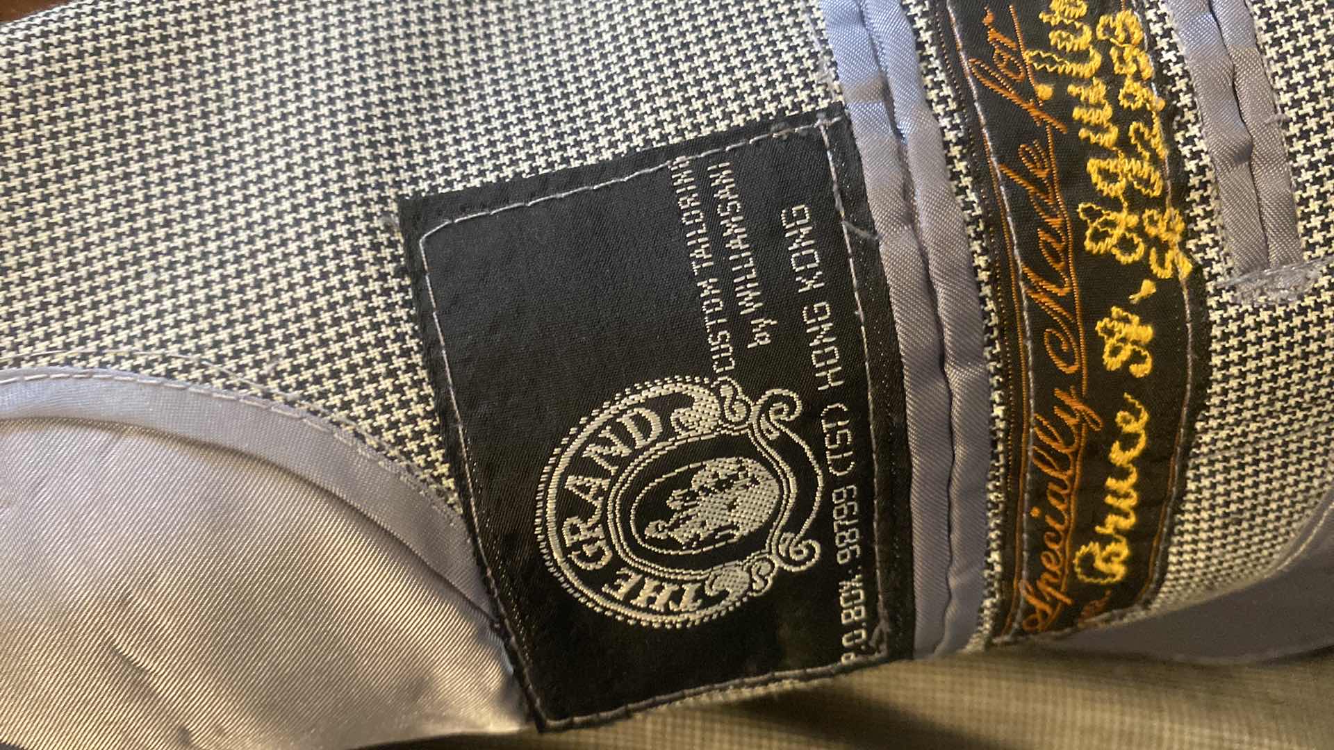 Photo 1 of MENS GRAND CUSTOM SUIT 100%WOOL MADE IN HONG KONG EST SIZE JACKET 40/42 PANTS 33/34