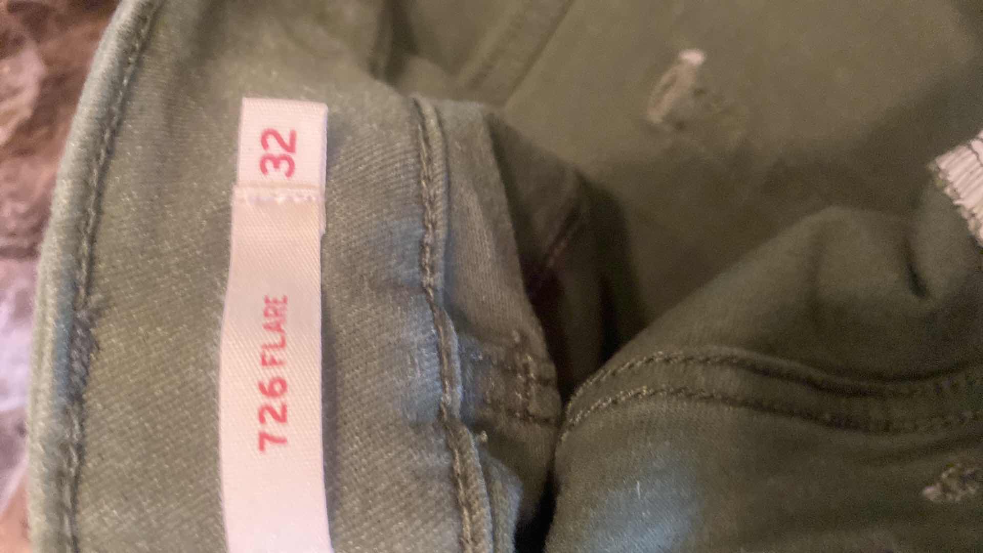 Photo 1 of 2-WOMENS LEVIS SIZES 32 & 16W