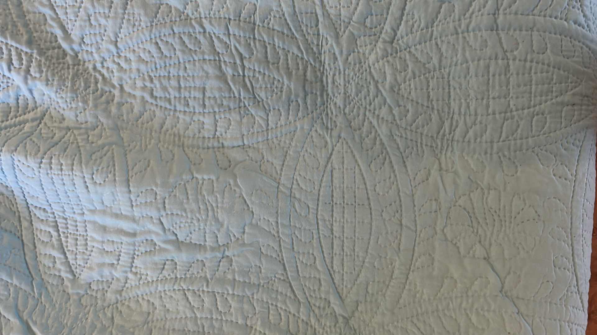 Photo 1 of TURQUOISE TWIN BEDSPREAD 2 PILLOW SHAMS
