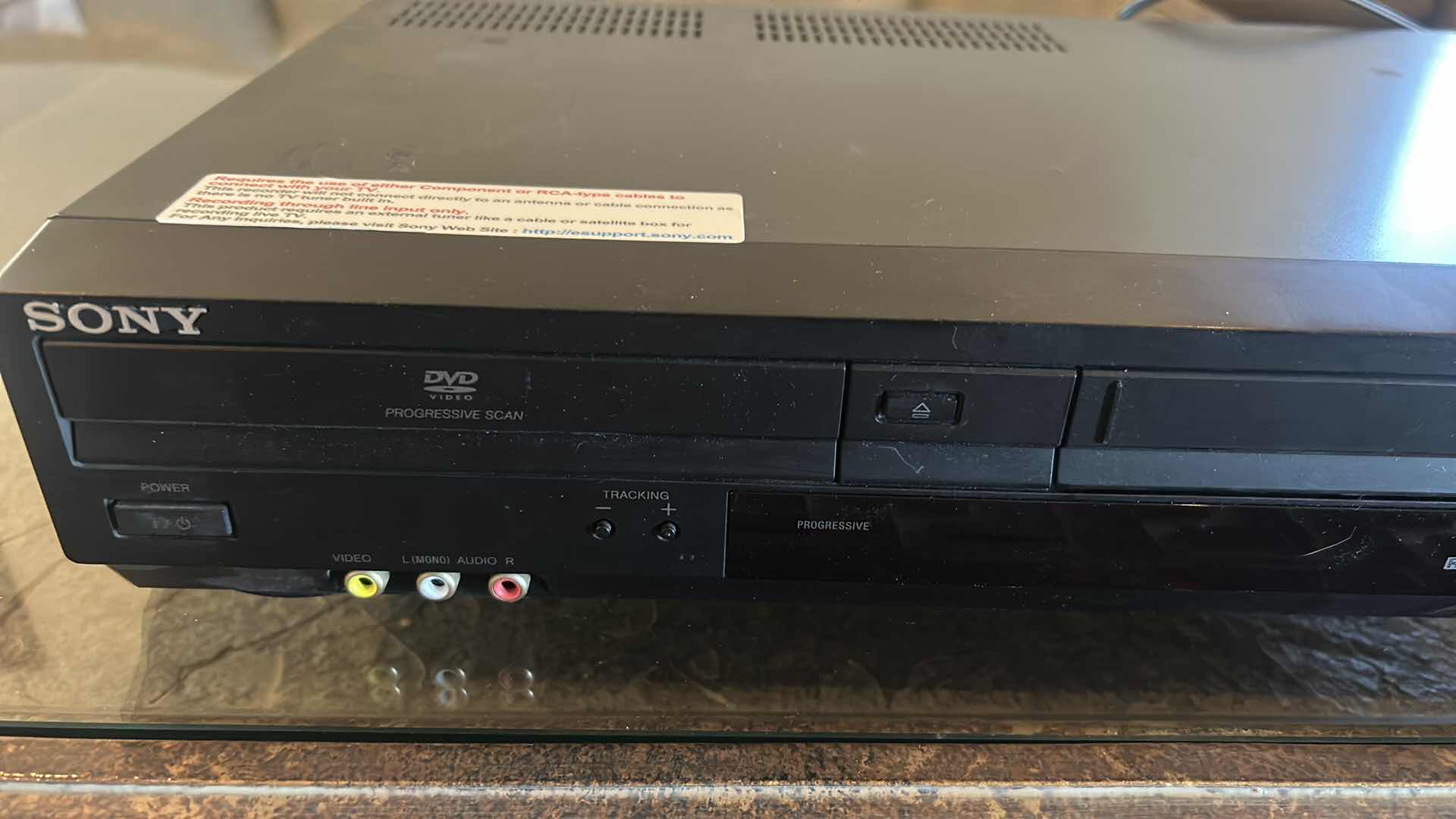 Photo 1 of SONY SLV- D380P DVD/VCR COMBO PLAYER