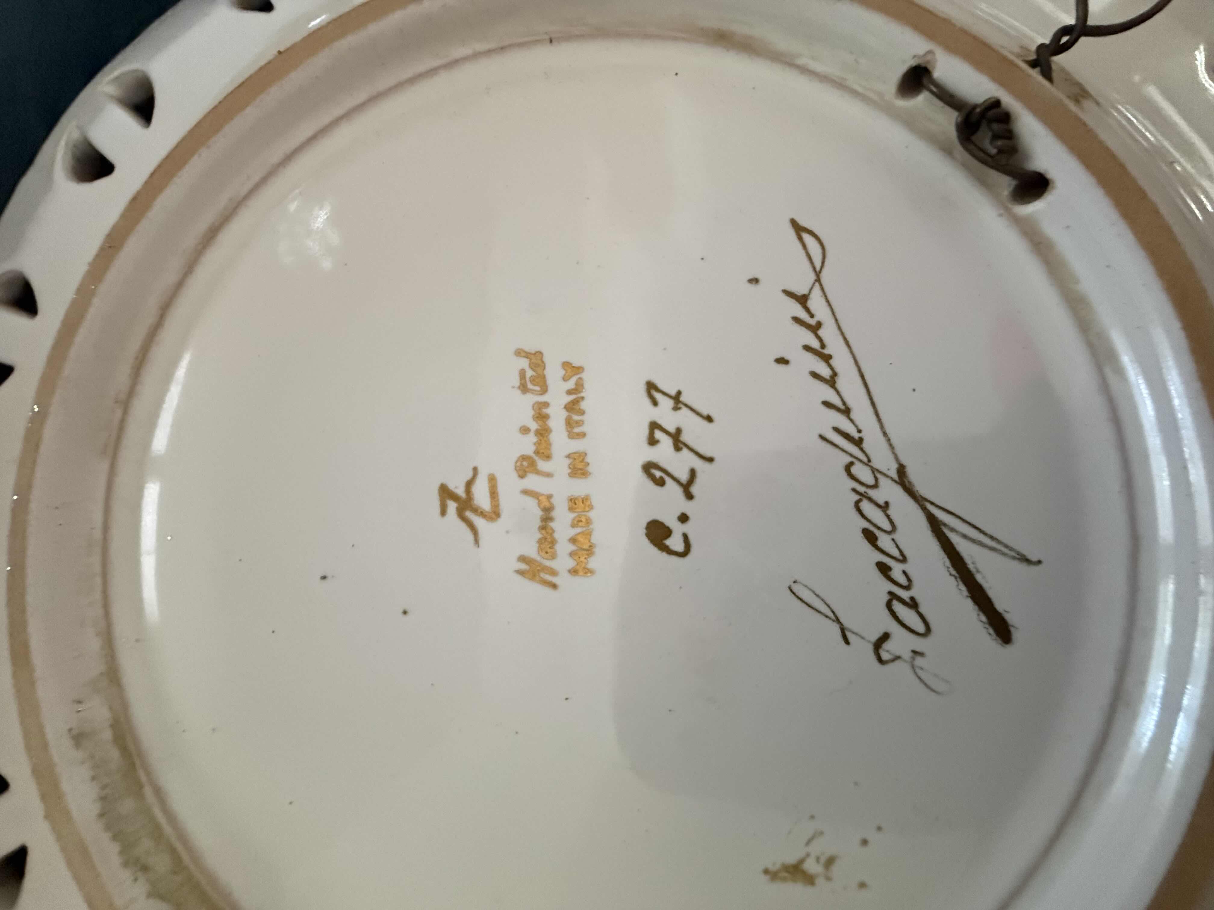 Photo 1 of 13” ROUND VINTAGE HAND-PAINTED ITALIAN RETICULATED EDGE CERAMIC DISPLAY PLATE- SIGNED BY UGO ZACCAGNINI