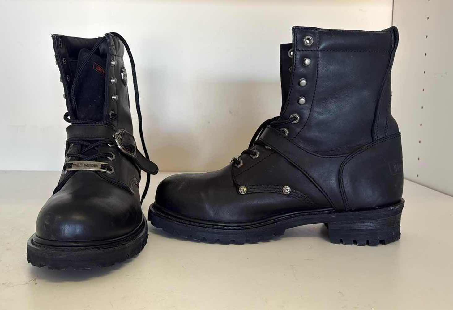 Photo 1 of HARLEY DAVIDSON BLACK LEATHER MENS BOOTS (SIZE 9)
