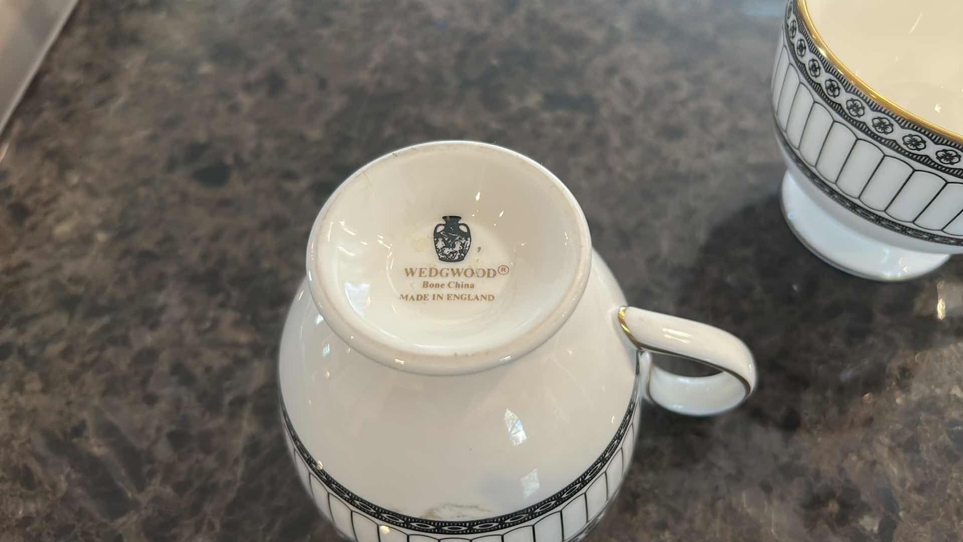 Photo 1 of 6 PC BONE CHINA - WEDGWOOD MADE IN ENGLAND & ROYAL DAULTON