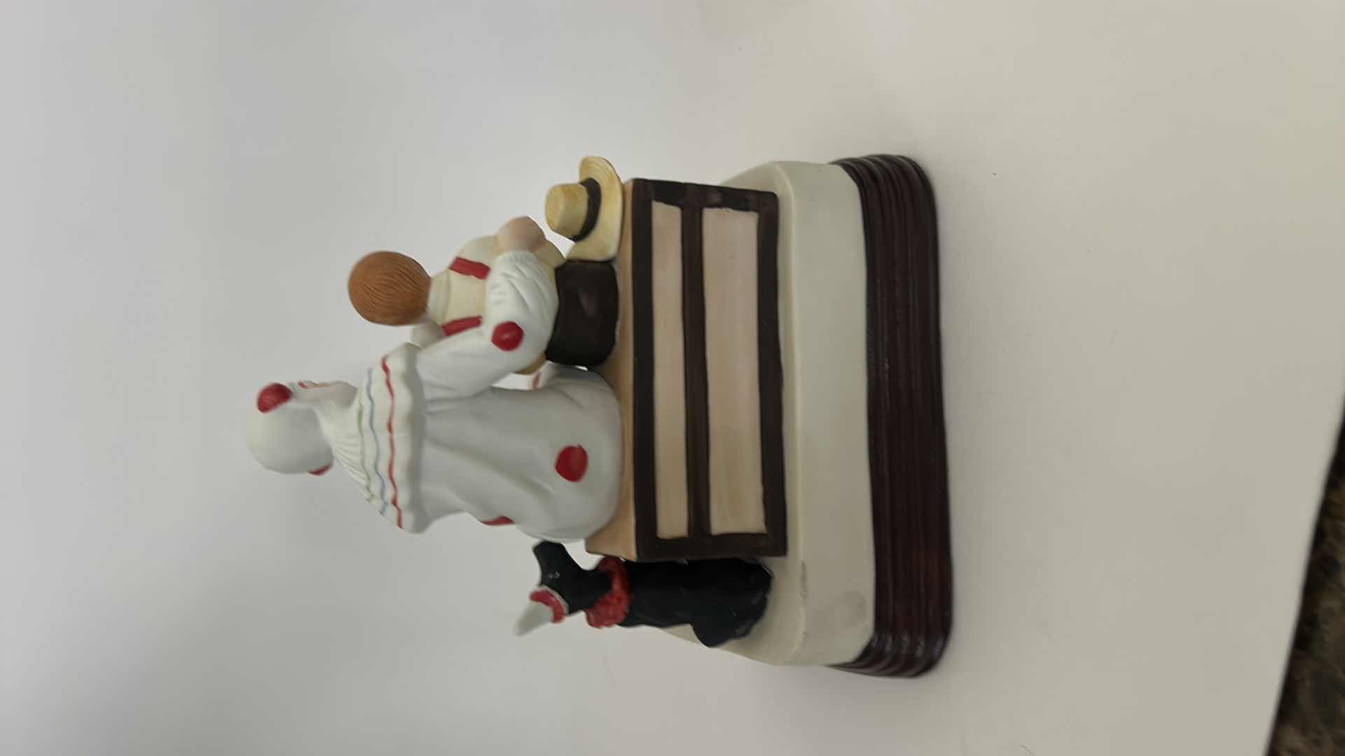 Photo 1 of VINTAGE 1985 PORCELAIN MUSIC BOX FIGURINE TITLED “THE RUNAWAY”, INSPIRED BY NORMAN ROCKWELL’S ARTWORK. H8”