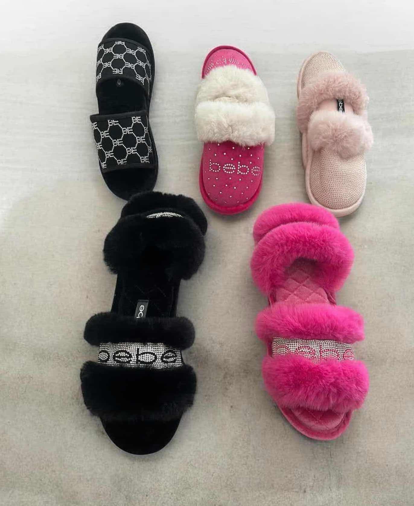 Photo 1 of 5- BEBE PLUSH SLIPPERS SIZE SMALL
