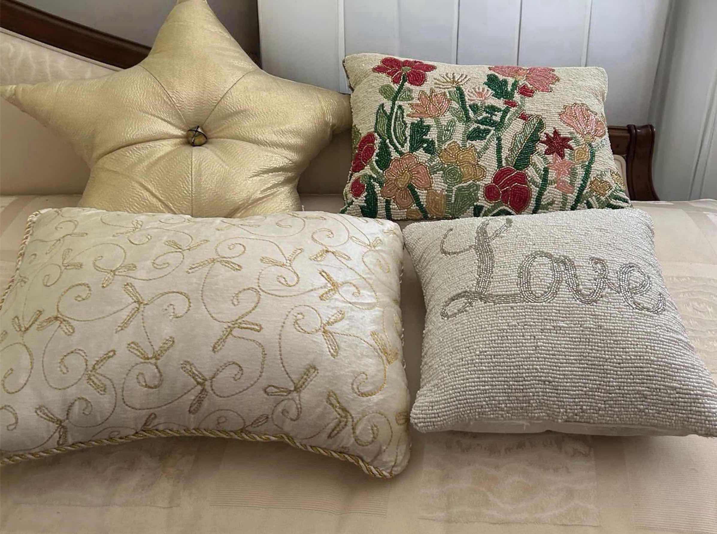 Photo 1 of 4- DECORATIVE PILLOWS