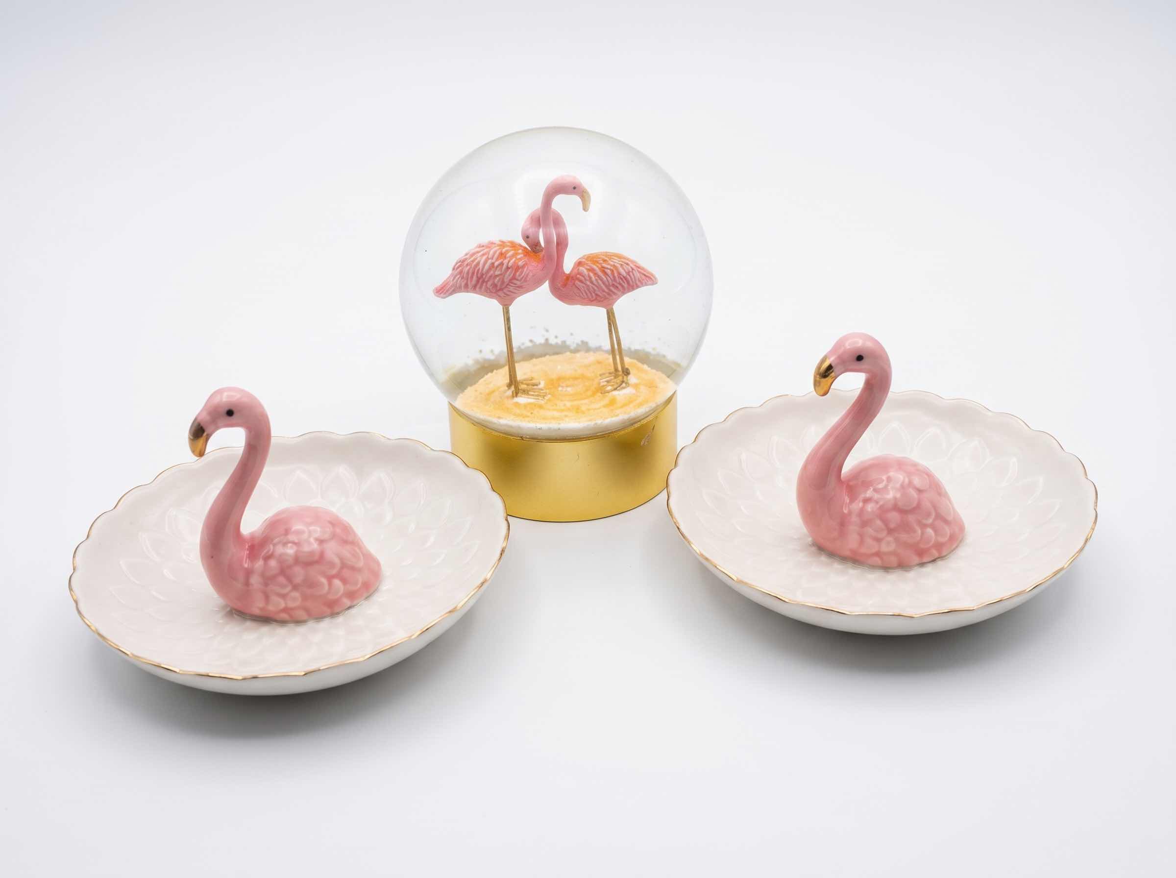 Photo 1 of 3 PC FLAMINGO DECOR ( GLOBE H4.5”)