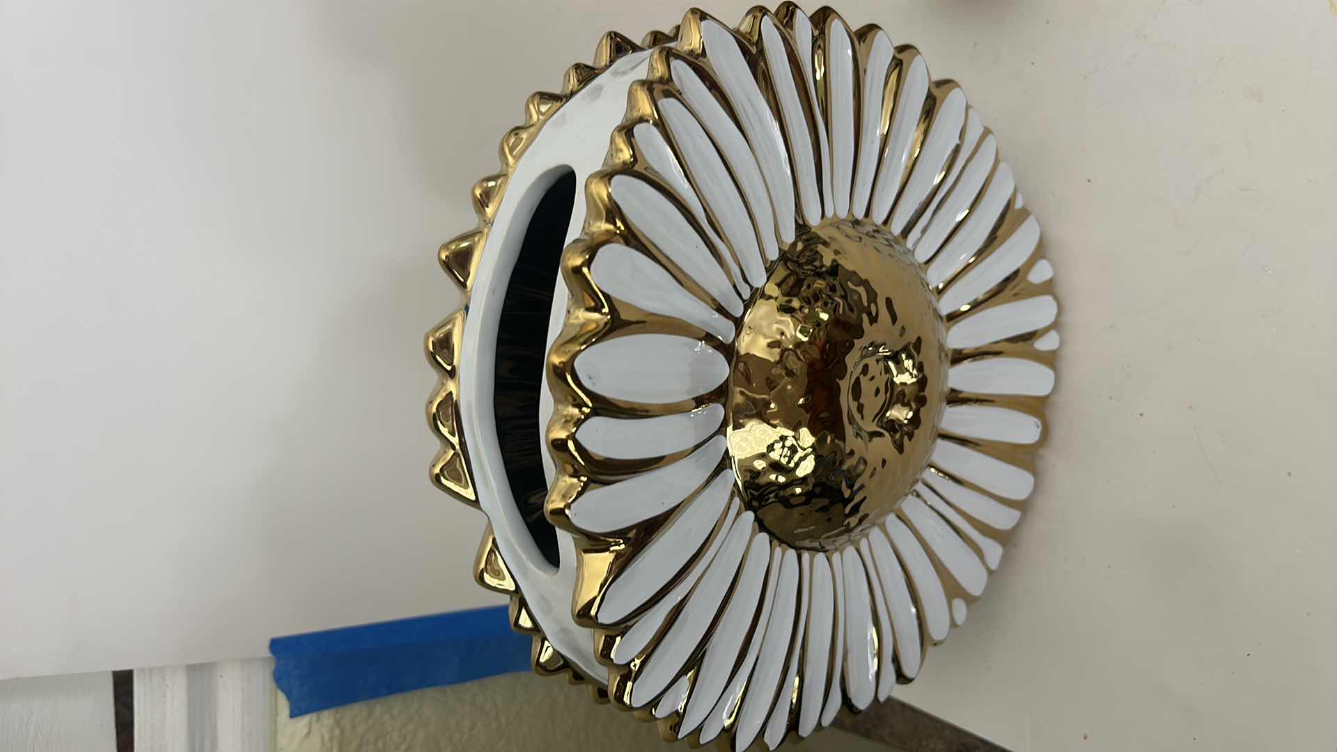 Photo 1 of 2 CERAMIC WHITE AND GOLD FLOWER VASES H10”