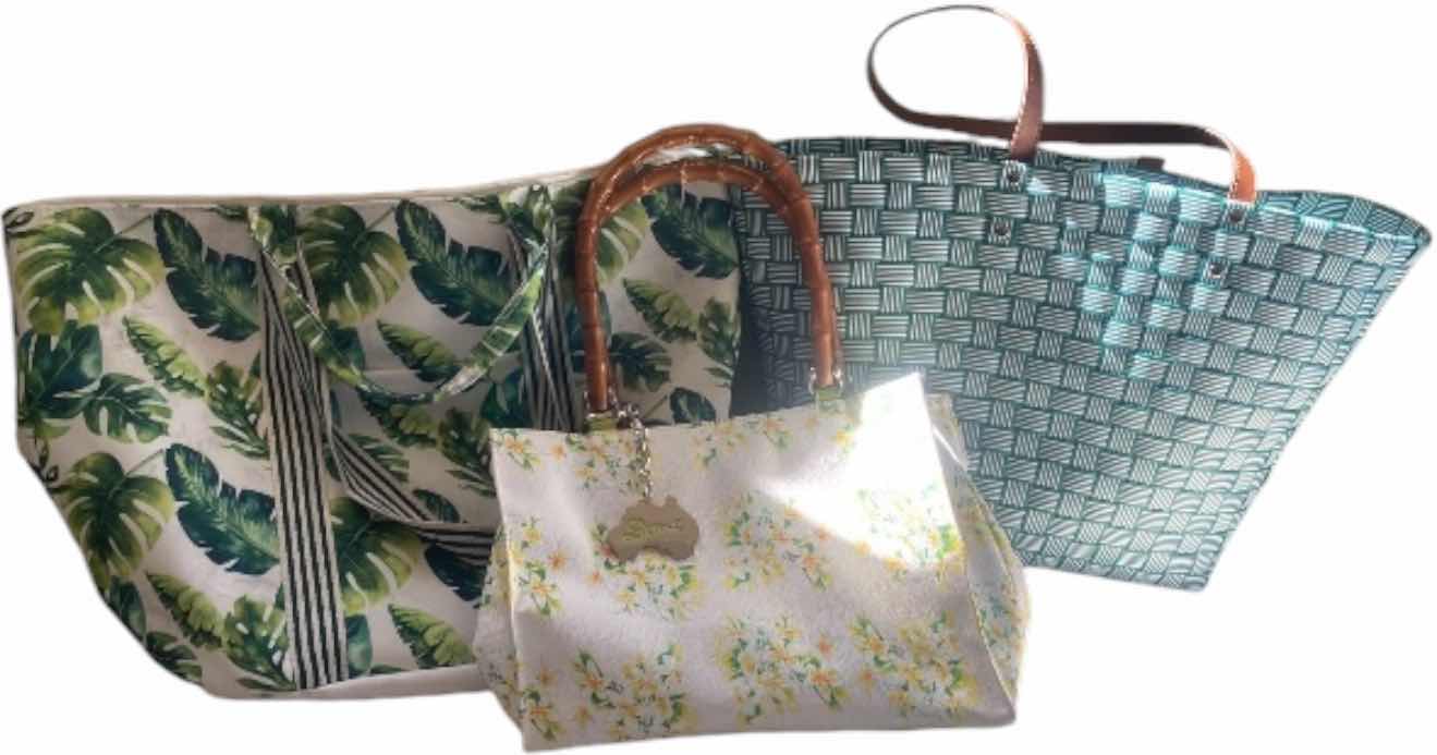 Photo 1 of 2-BEACH TOTES & 1 HANDBAG