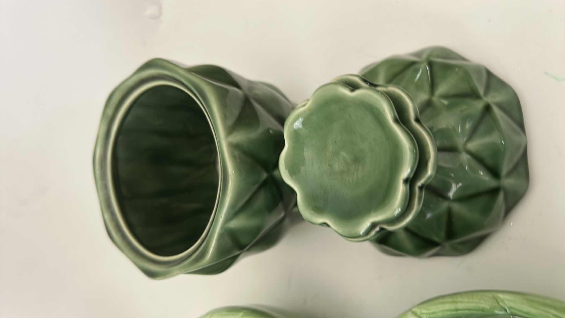 Photo 1 of 3 PC GREEN HOME GOODS DECOR AND ACCESSORIES (TALLEST H10”)
