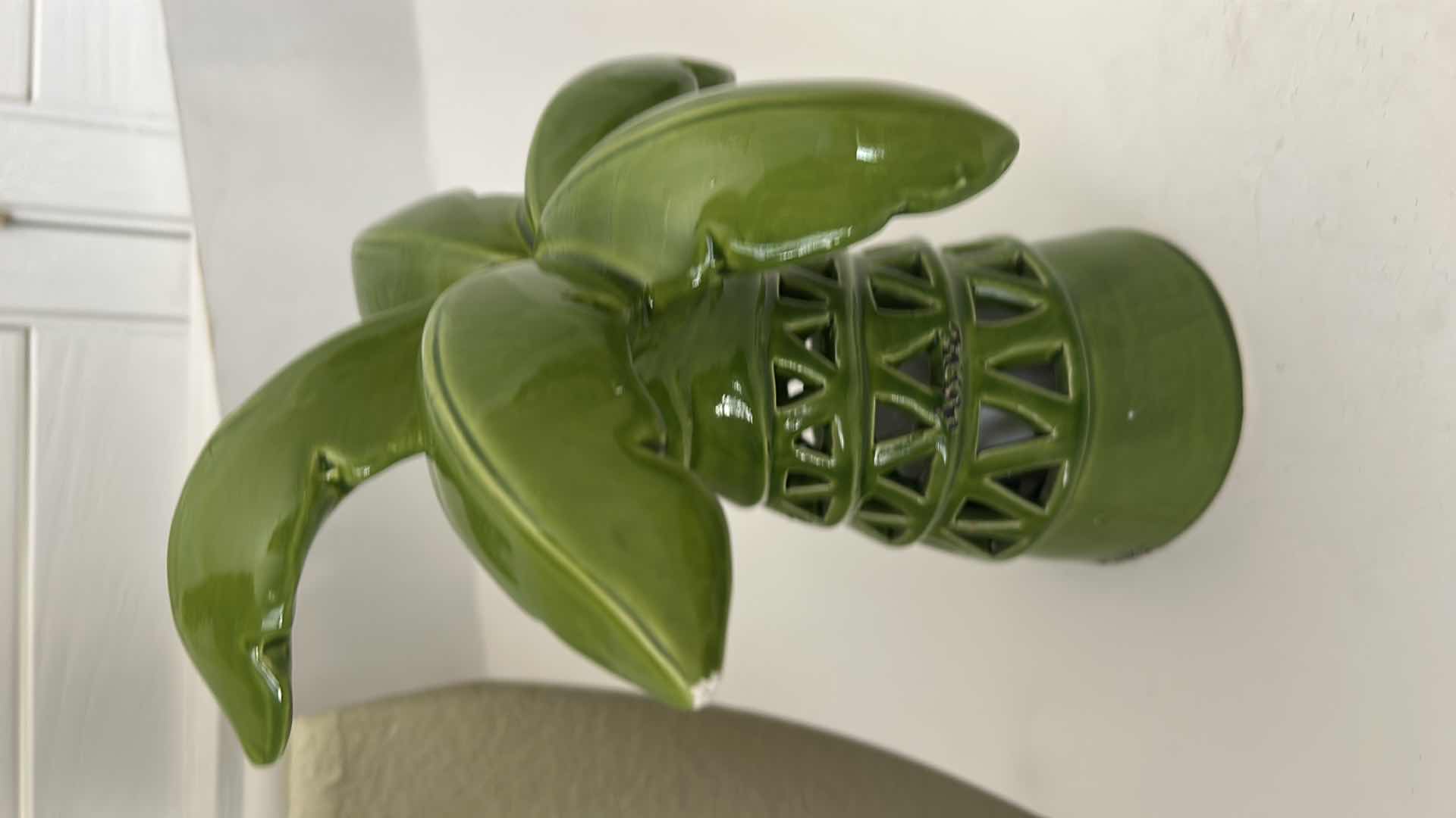 Photo 1 of 3 PC GREEN HOME GOODS DECOR AND ACCESSORIES (TALLEST H10”)