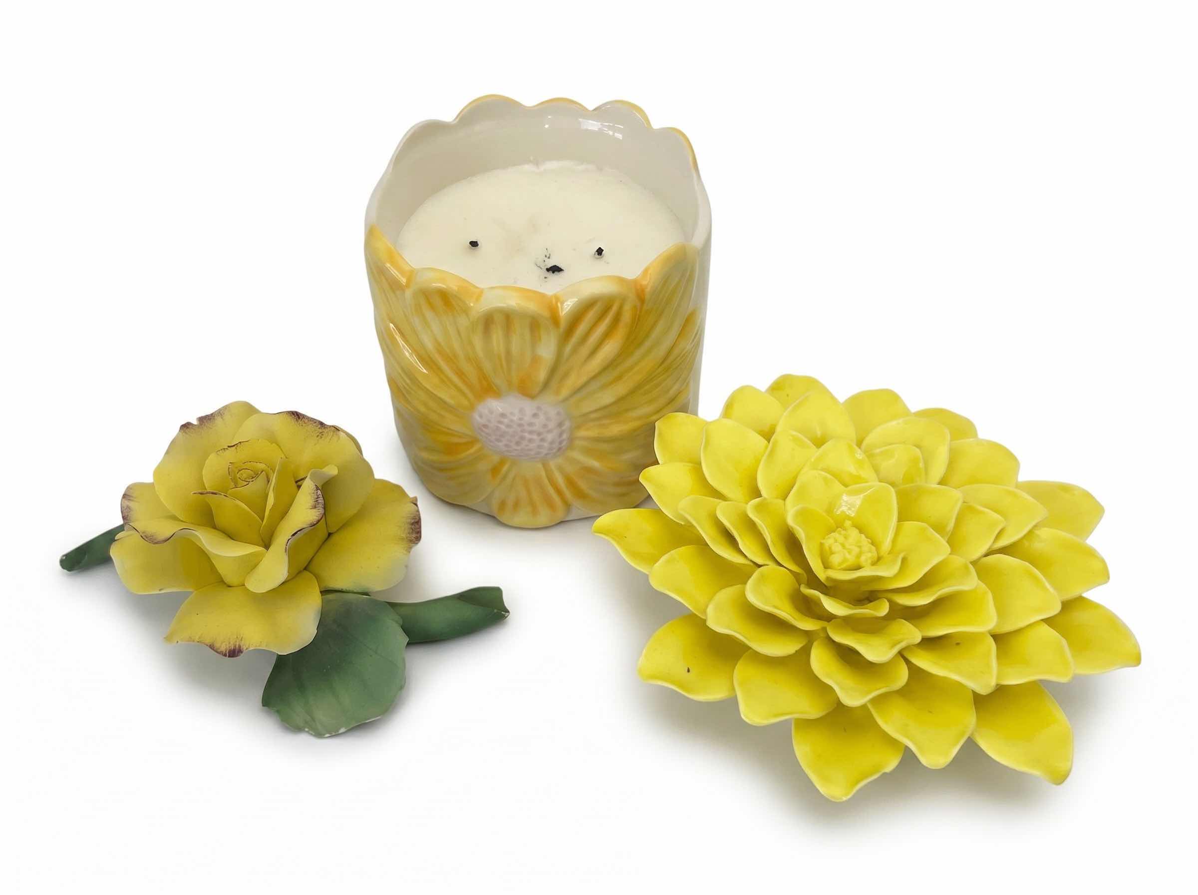Photo 1 of 3 PC YELLOW FLOWER HOME DECOR