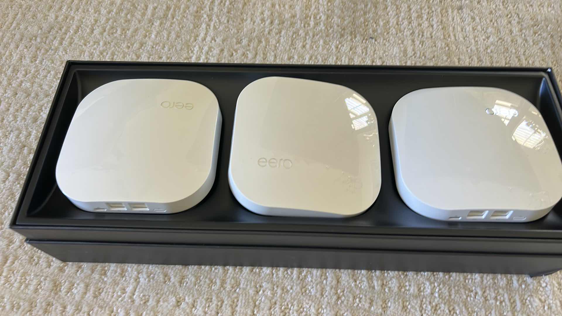 Photo 1 of EERO PRO MESH WI-FI SYSTEM (3-PACK)
