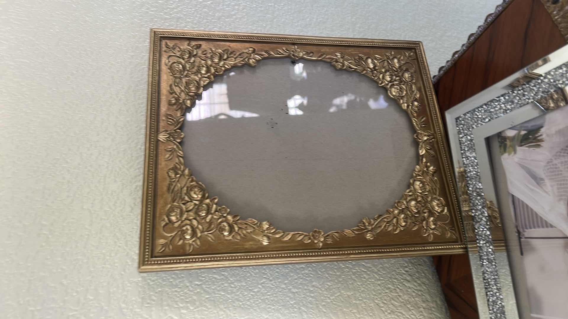 Photo 1 of 4 PHOTO FRAMES, INCLUDING MIKASA