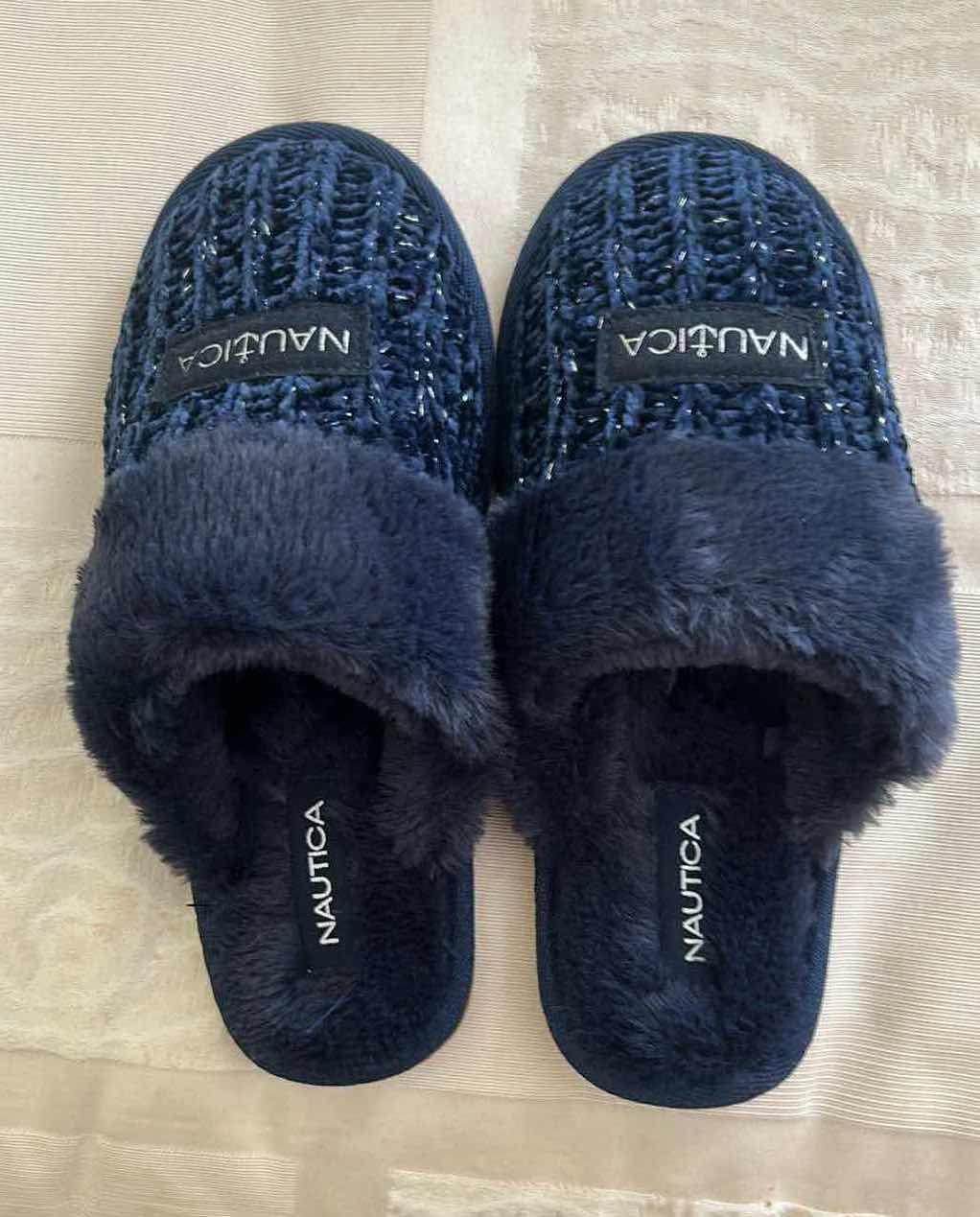 Photo 1 of 6- PLUSH SLIPPERS 2 SMALL 4 MED