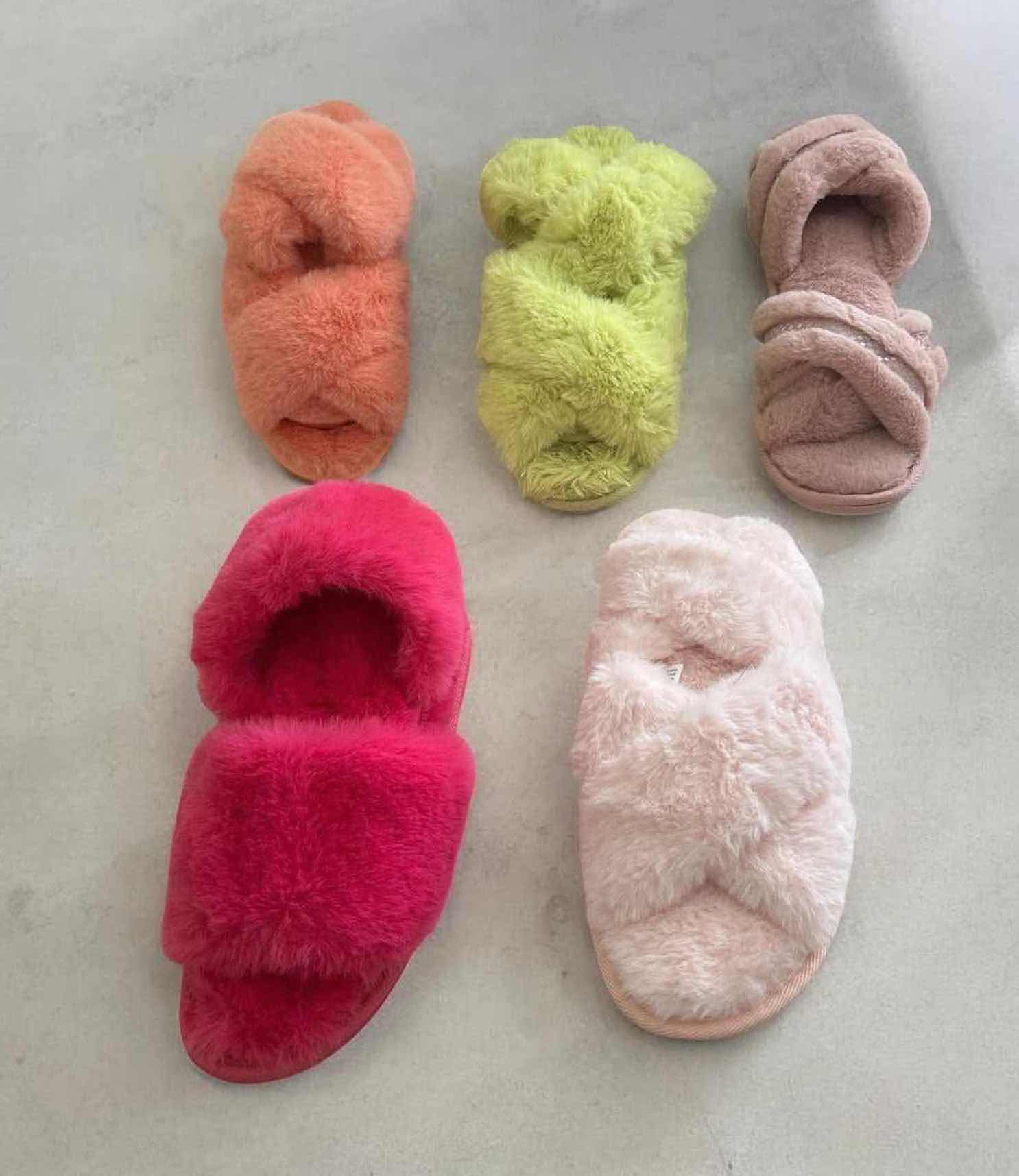 Photo 1 of 5- PLUSH SLIPPERS 3 SMALL 2 MEDIUM