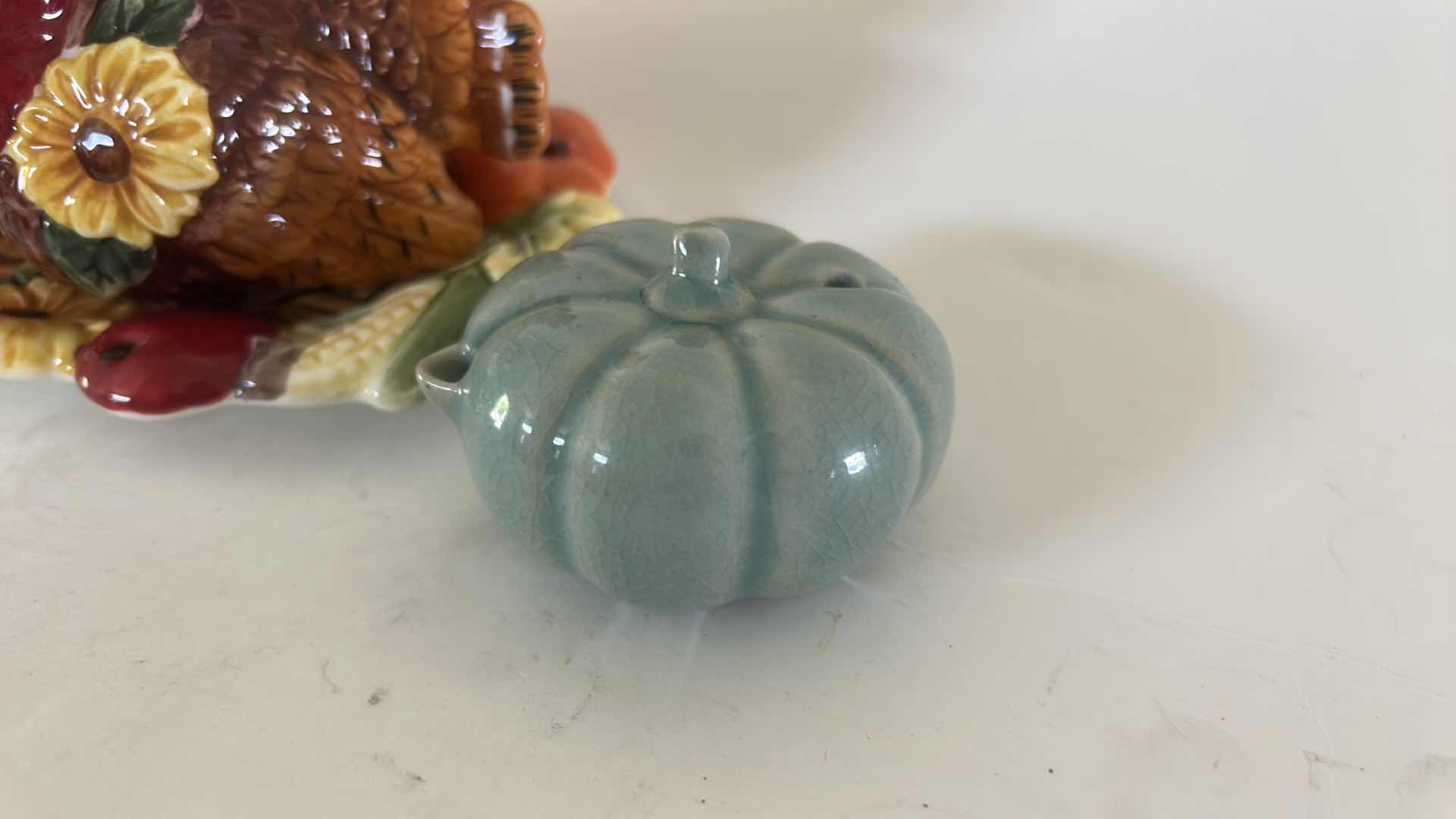 Photo 1 of HERITAGE HARVEST, THANKSGIVING, SALT AND PEPPER, SHAKER AND PORCELAIN PUMPKIN