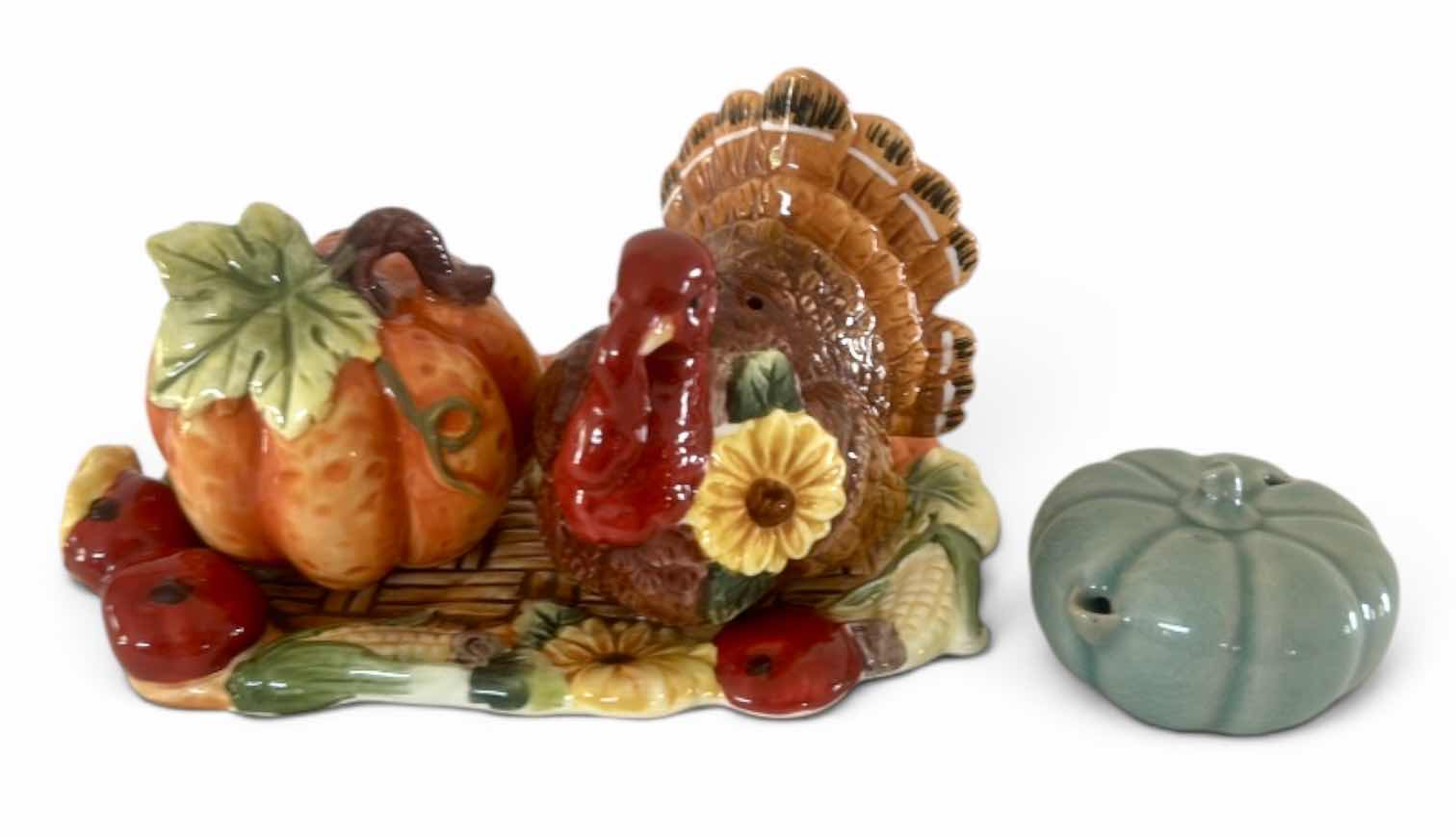 Photo 1 of HERITAGE HARVEST, THANKSGIVING, SALT AND PEPPER, SHAKER AND PORCELAIN PUMPKIN