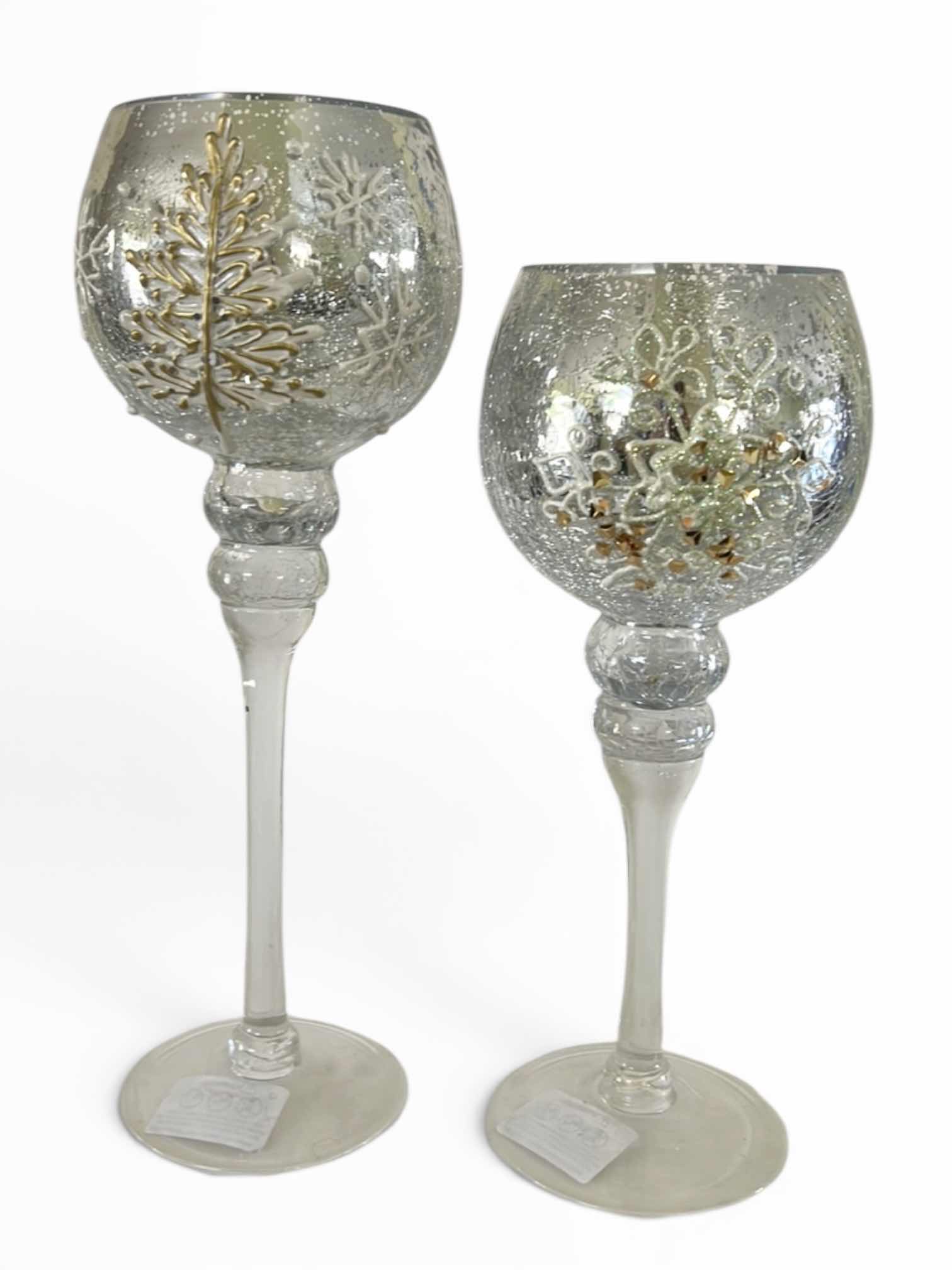 Photo 1 of 2 SNOWFLAKE CANDLE HOLDERS, GLASS WITH SILVER CRACKLE ( TALLEST H14”)