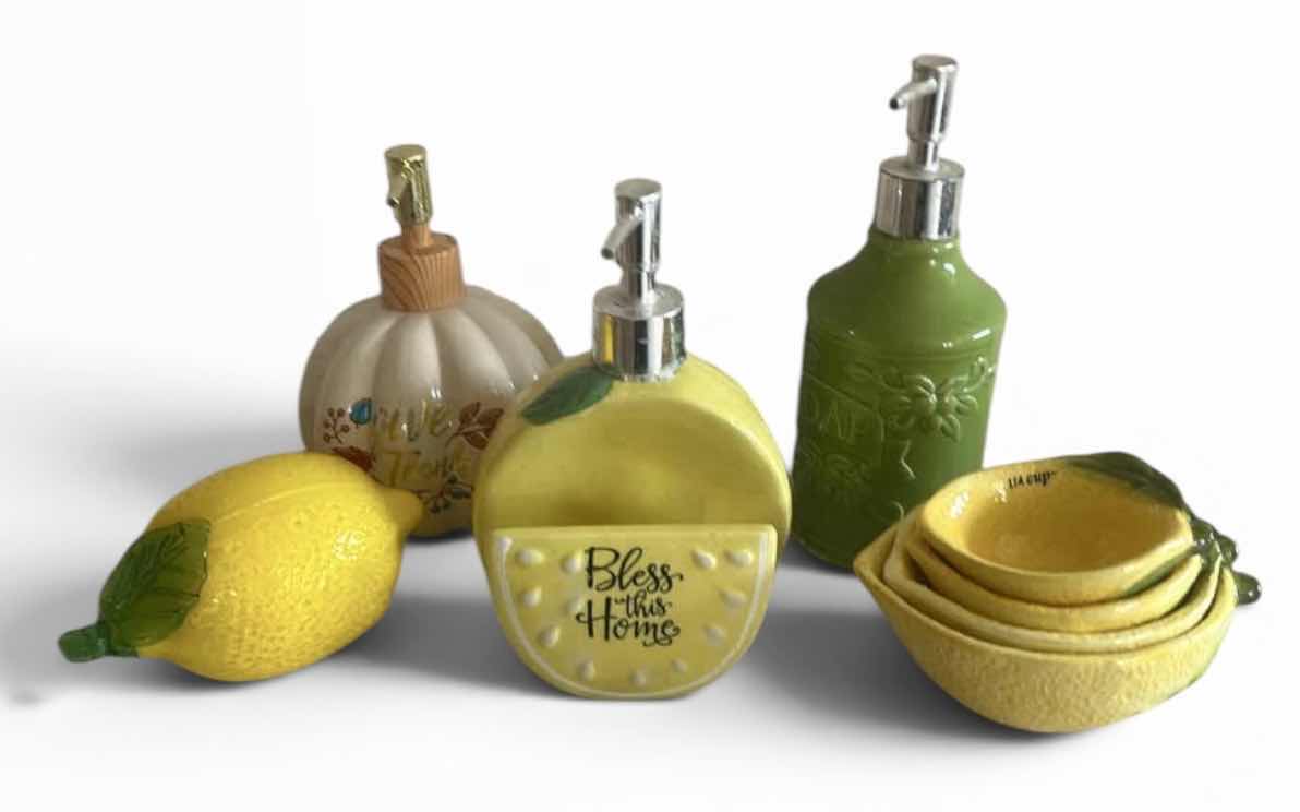 Photo 1 of SOAP DISPENSER AND LEMON ACCESSORIES