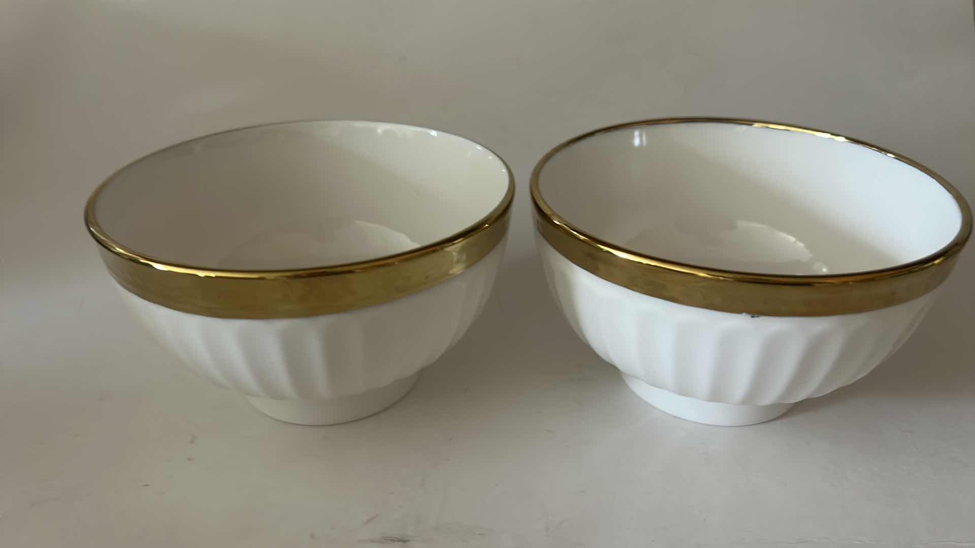 Photo 1 of 10 WHITE AND GOLD BOWLS