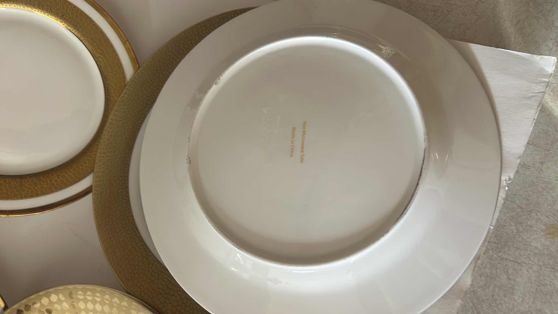 Photo 1 of 16 PC WHITE AND GOLD DINNERWARE