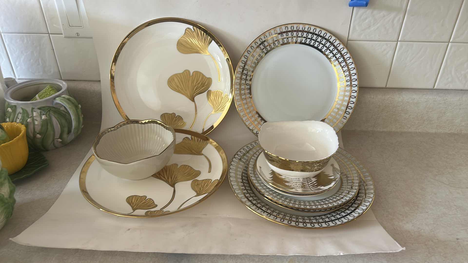 Photo 1 of 10 PC WHITE AND GOLD DINNER WARE PLATES AND BOWLS