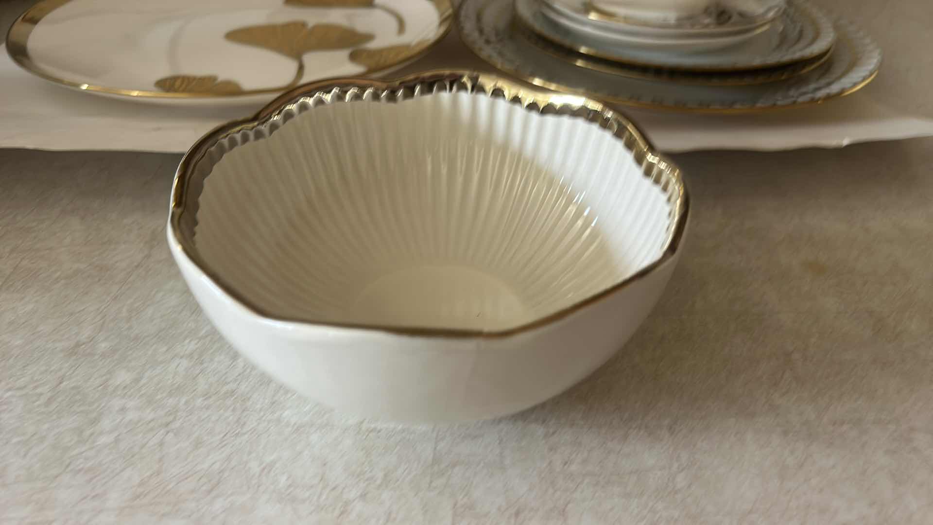 Photo 1 of 10 PC WHITE AND GOLD DINNER WARE PLATES AND BOWLS
