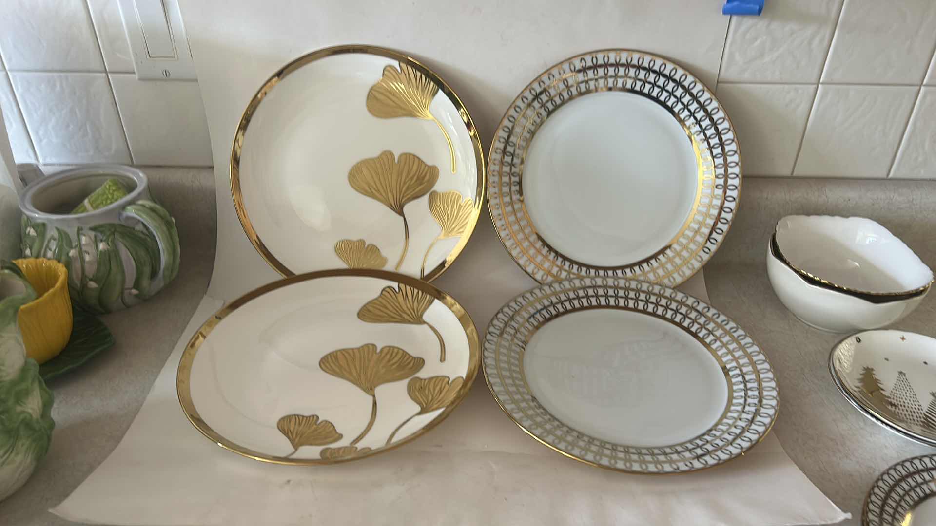 Photo 1 of 10 PC WHITE AND GOLD DINNER WARE PLATES AND BOWLS