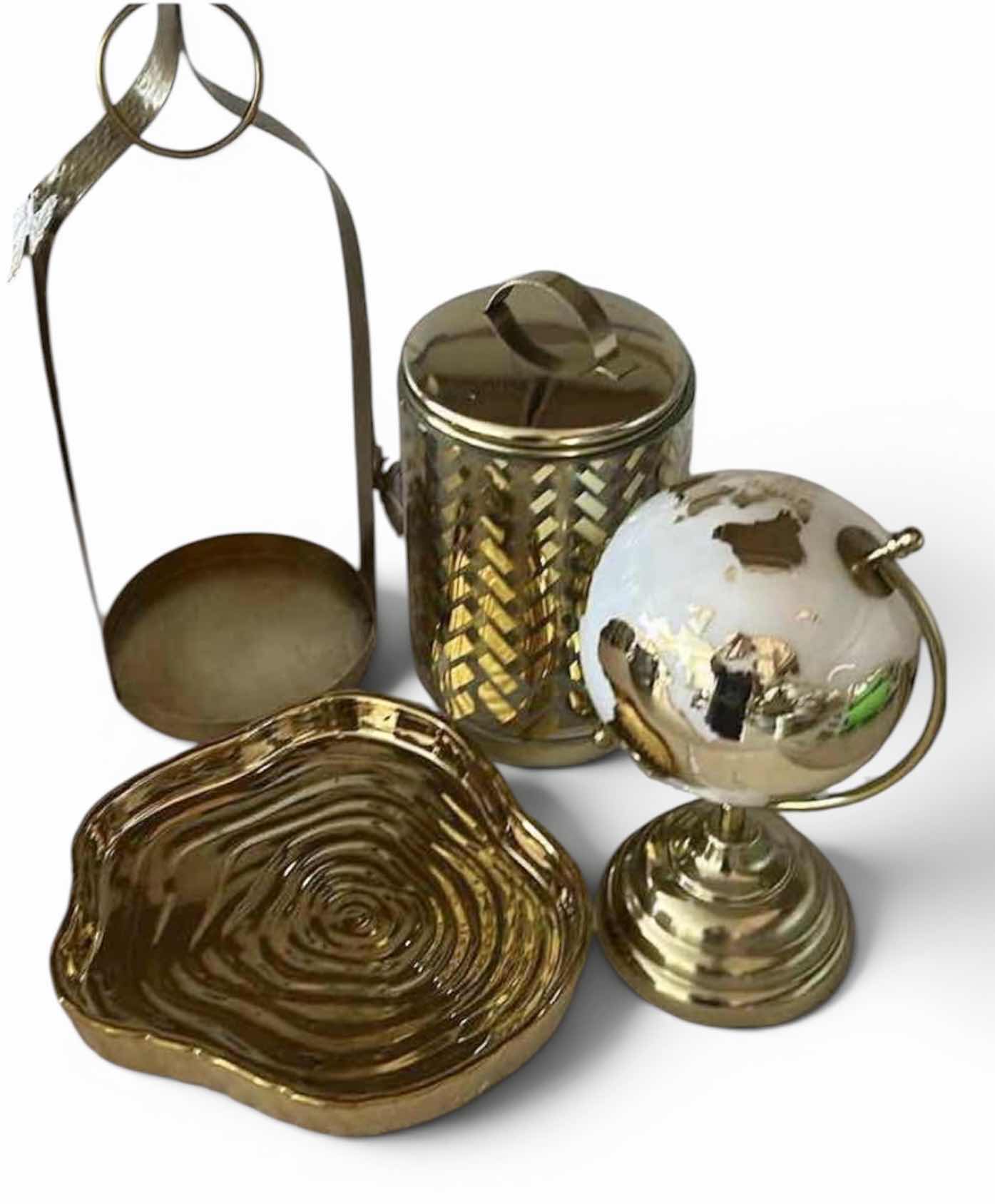 Photo 1 of 4 GOLD TONE HOME DECOR PIECES