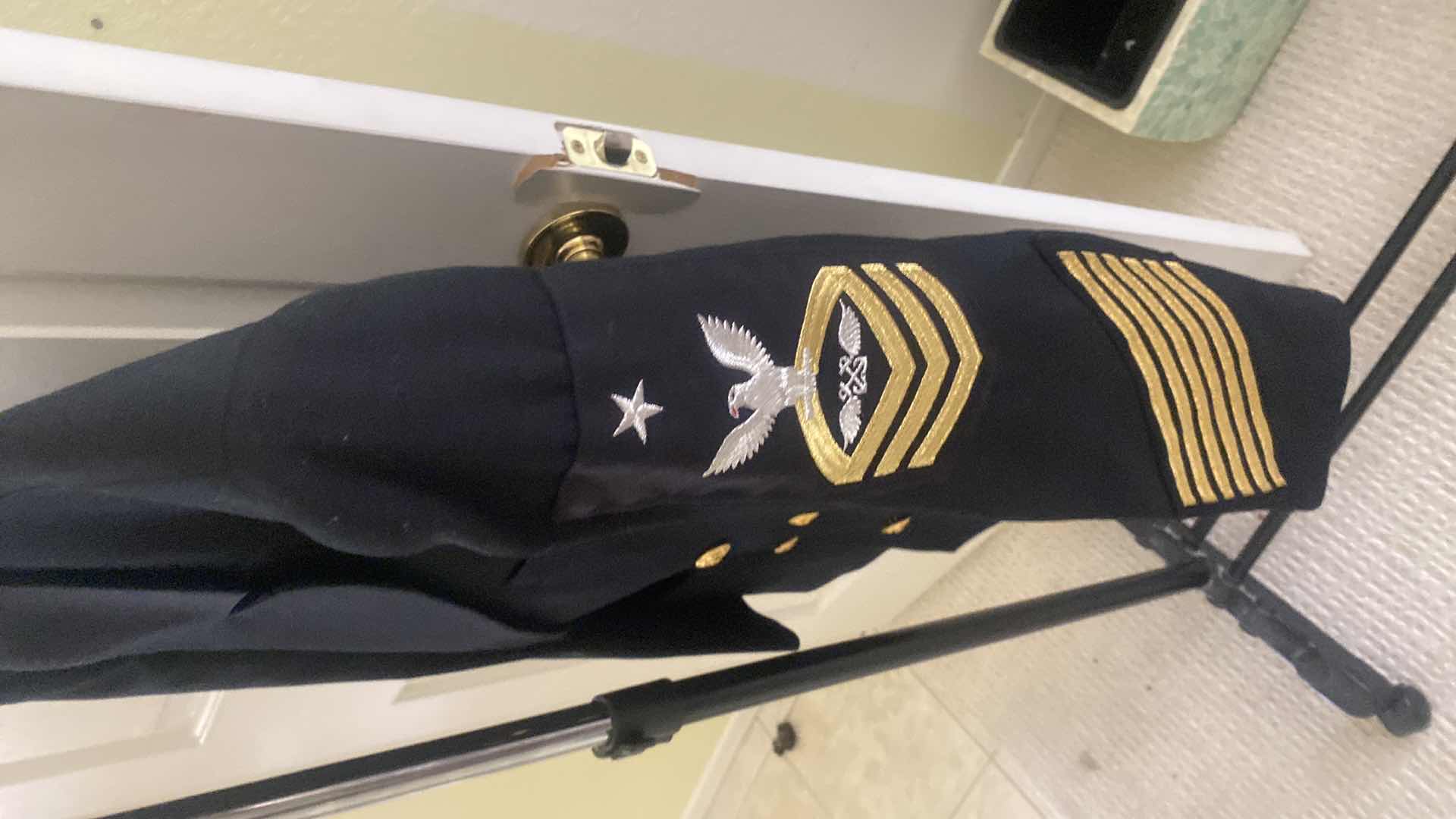 Photo 1 of MEN’S PATRIOT JACKET DESIGNED BY WEINHART BROTHERS EST SIZE MEDIUM