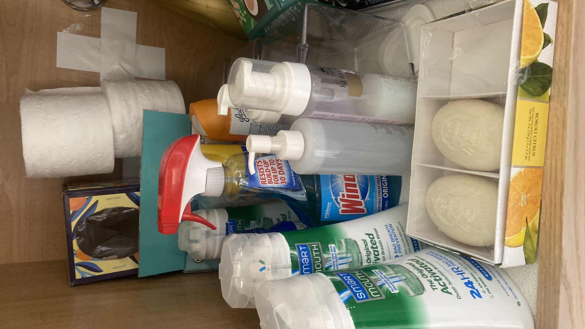 View 2 of CONTENTS IN CABINET BATHROOM ITEMS