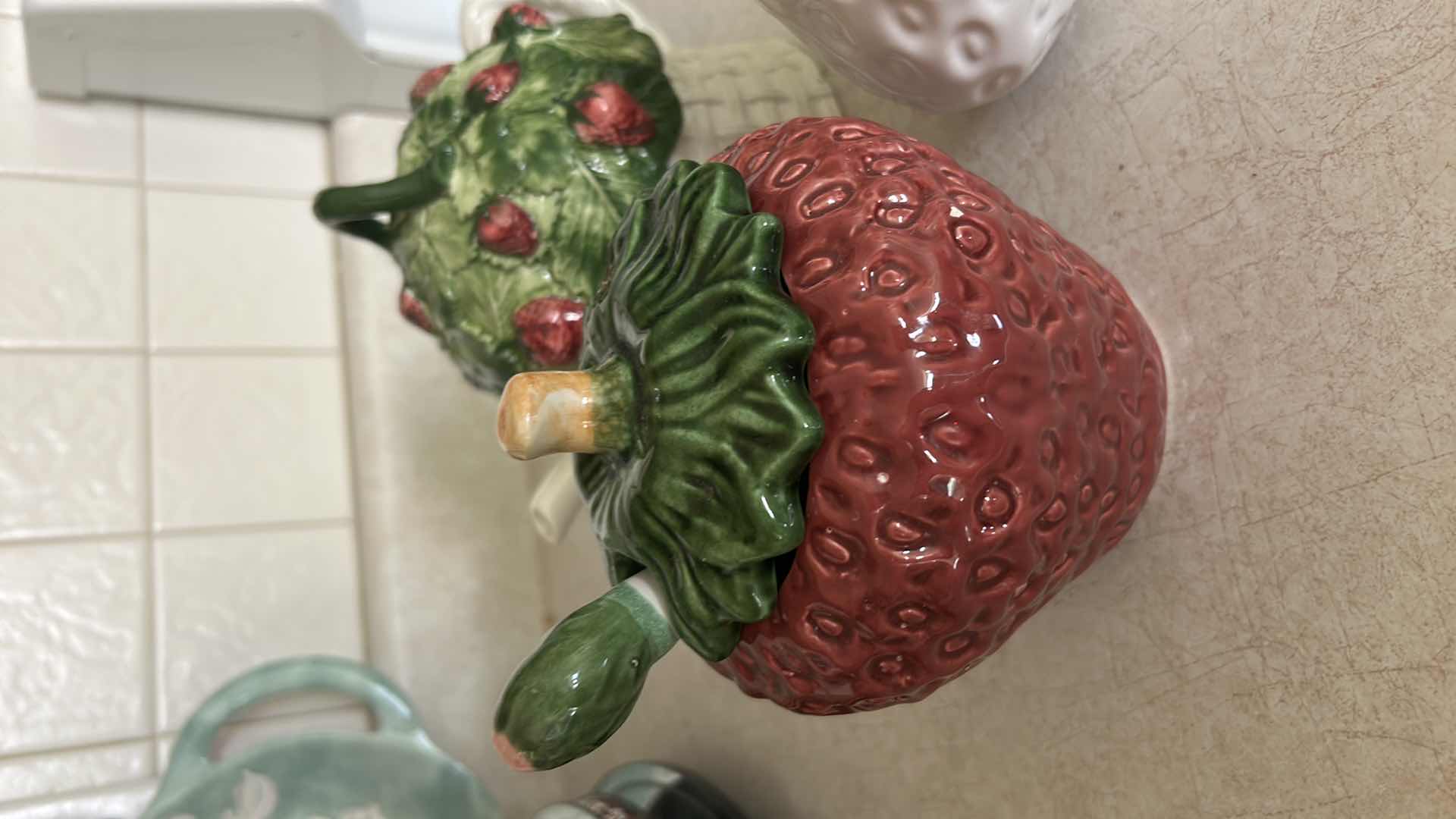 Photo 1 of 3 PC STRAWBERRY DECOR/KITCHEN ACCESSORIES