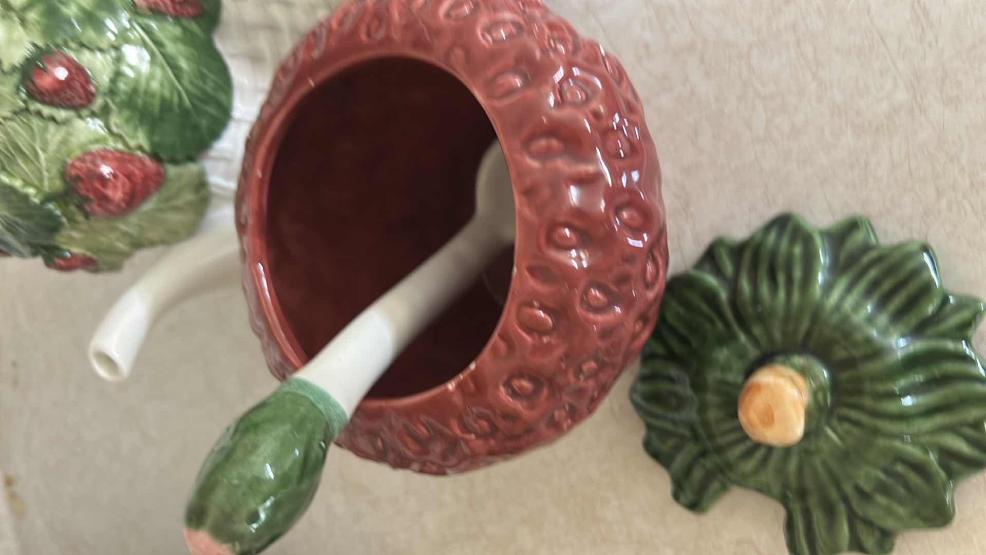 Photo 1 of 3 PC STRAWBERRY DECOR/KITCHEN ACCESSORIES