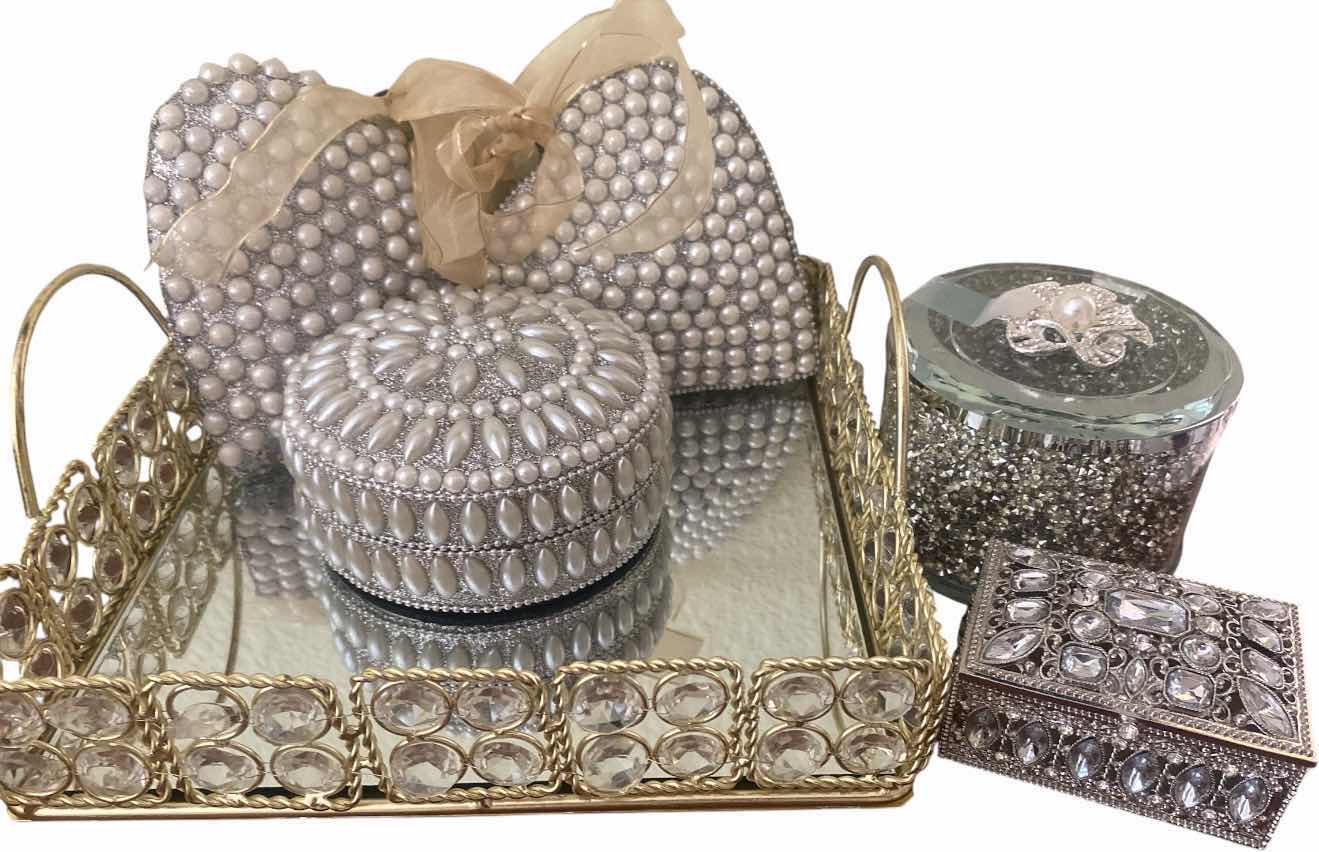 Photo 1 of VANITY TRAY WITH TRINKET BOXES 6 PIECES