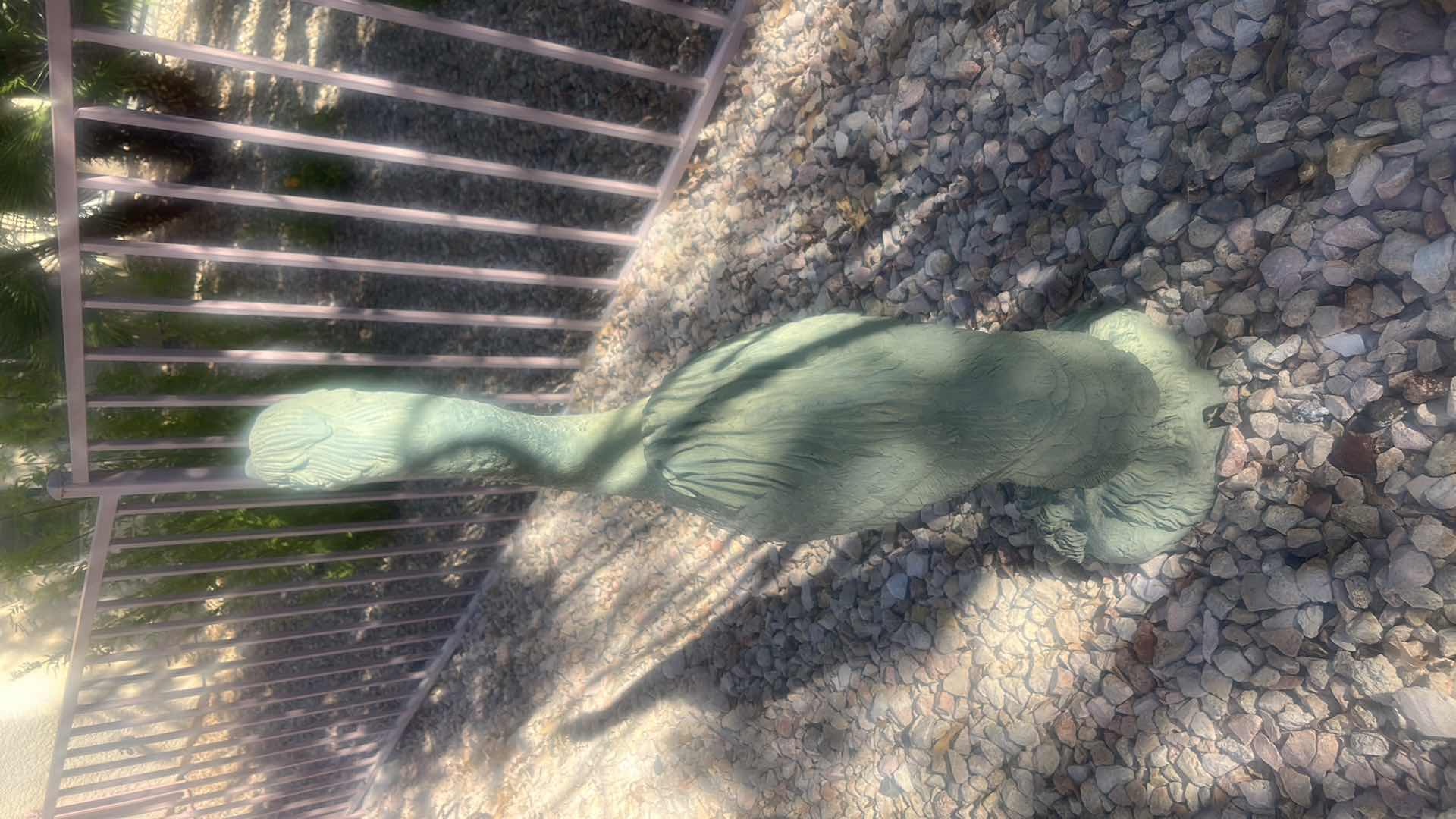 View 4 of BLUE HERON GARDEN STATUE H29”