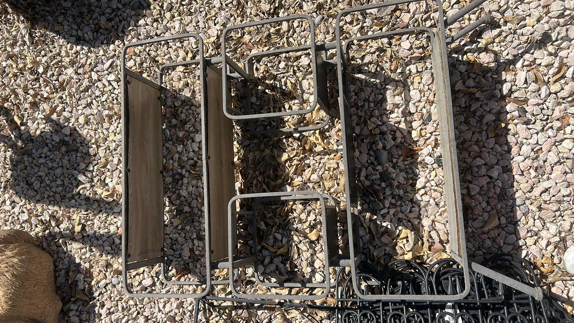 Photo 1 of OUTDOOR DECOR