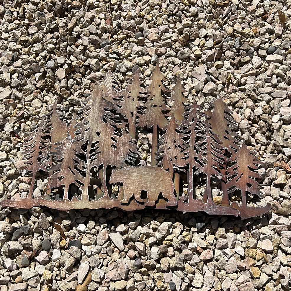 Photo 1 of METAL OUTDOOR DECOR 28” x H19”