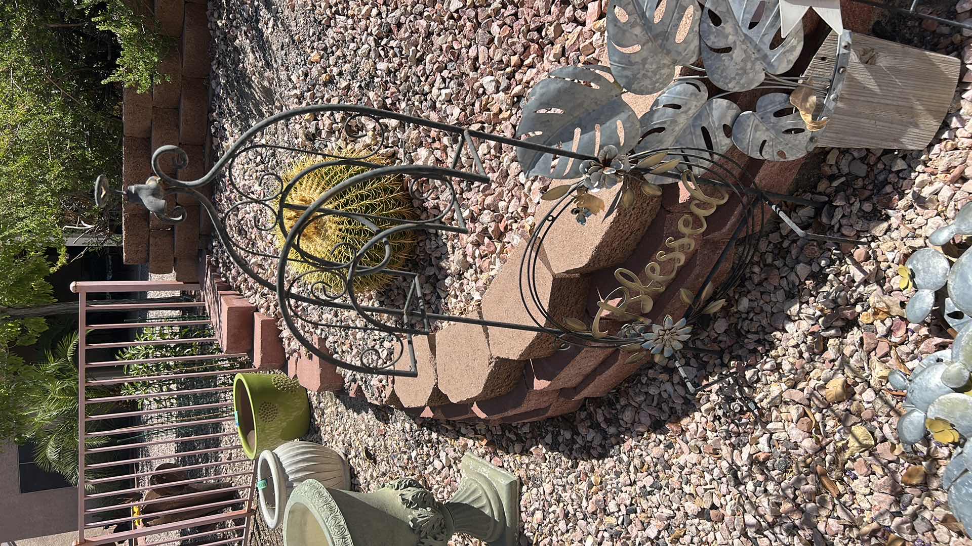 Photo 1 of METAL OUTDOOR DECOR
