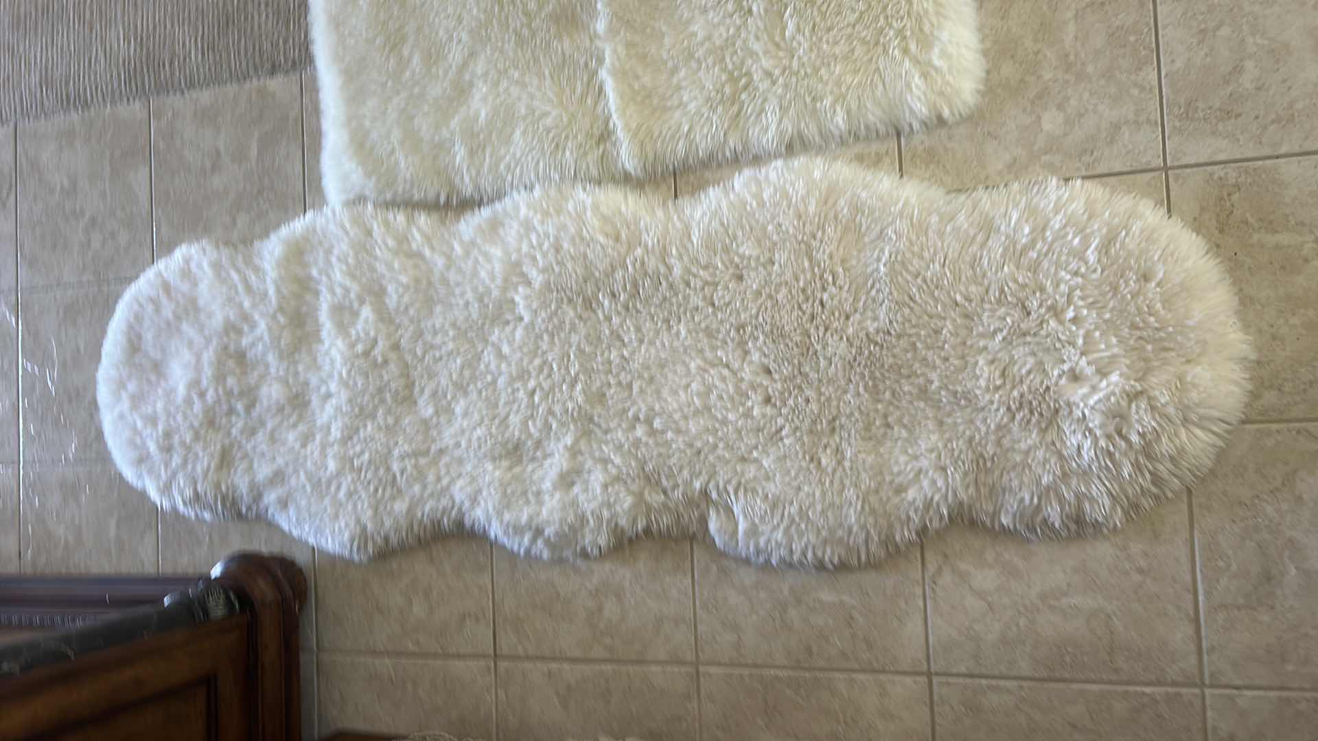 Photo 1 of 2 FAUX FUR ACCENT RUGS