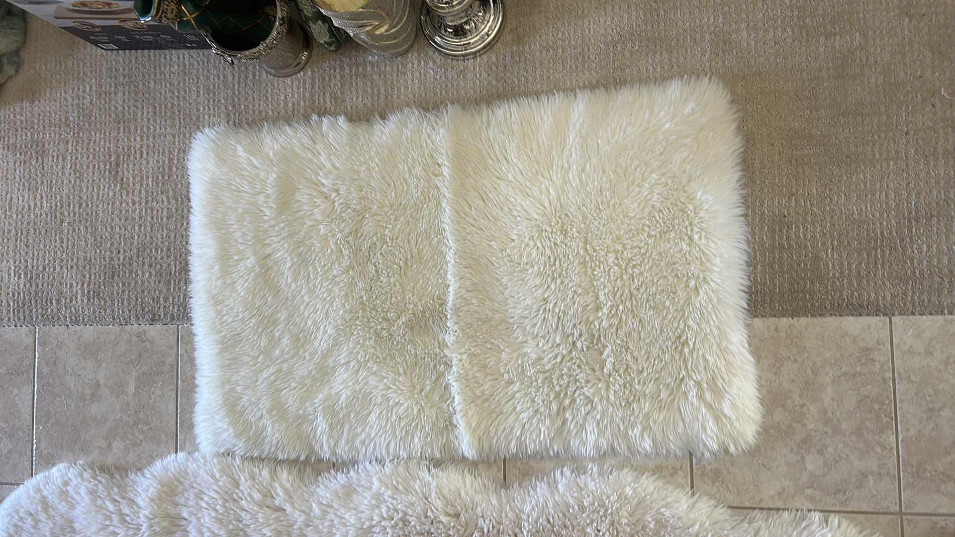 Photo 1 of 2 FAUX FUR ACCENT RUGS