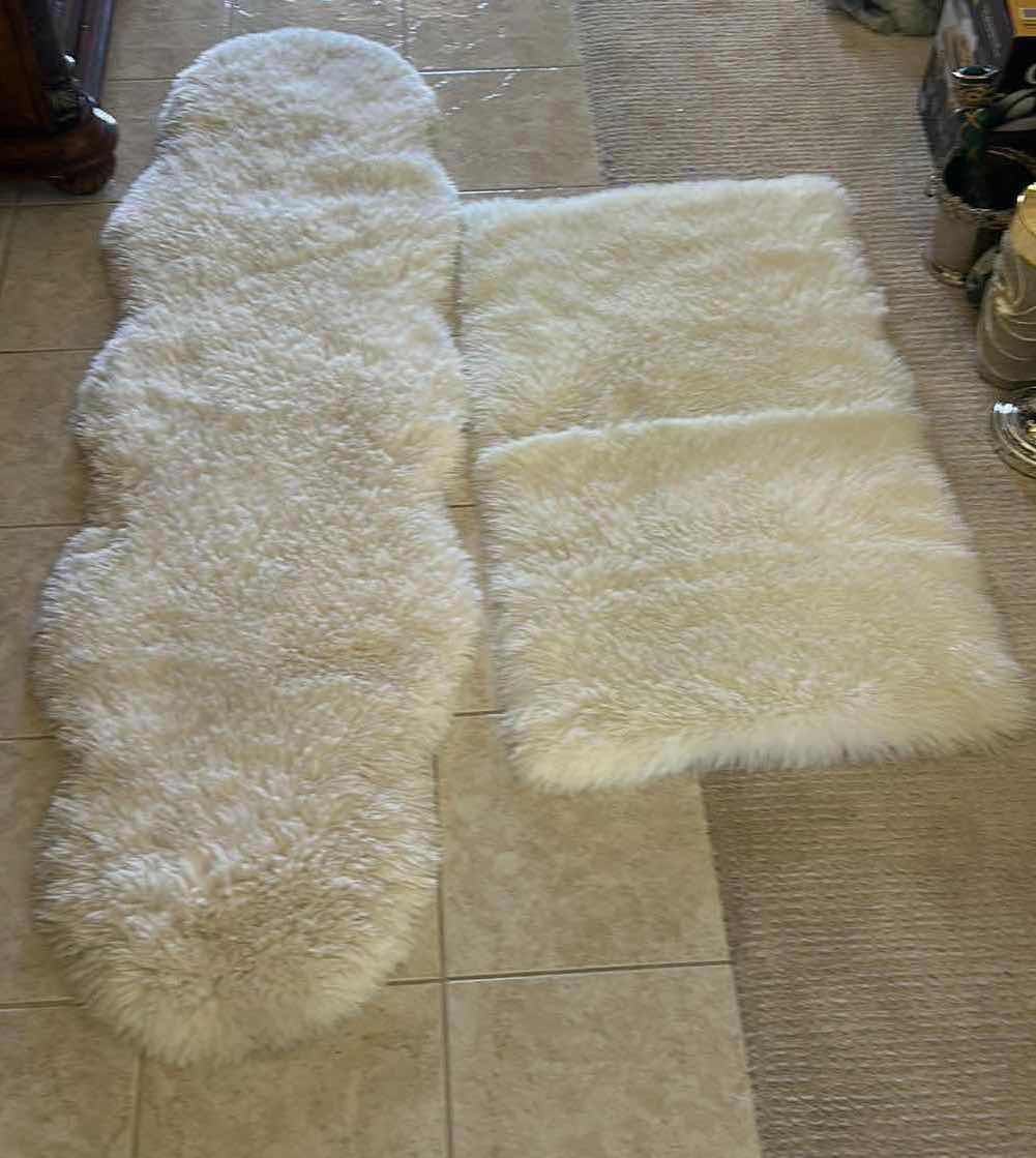 Photo 1 of 2 FAUX FUR ACCENT RUGS