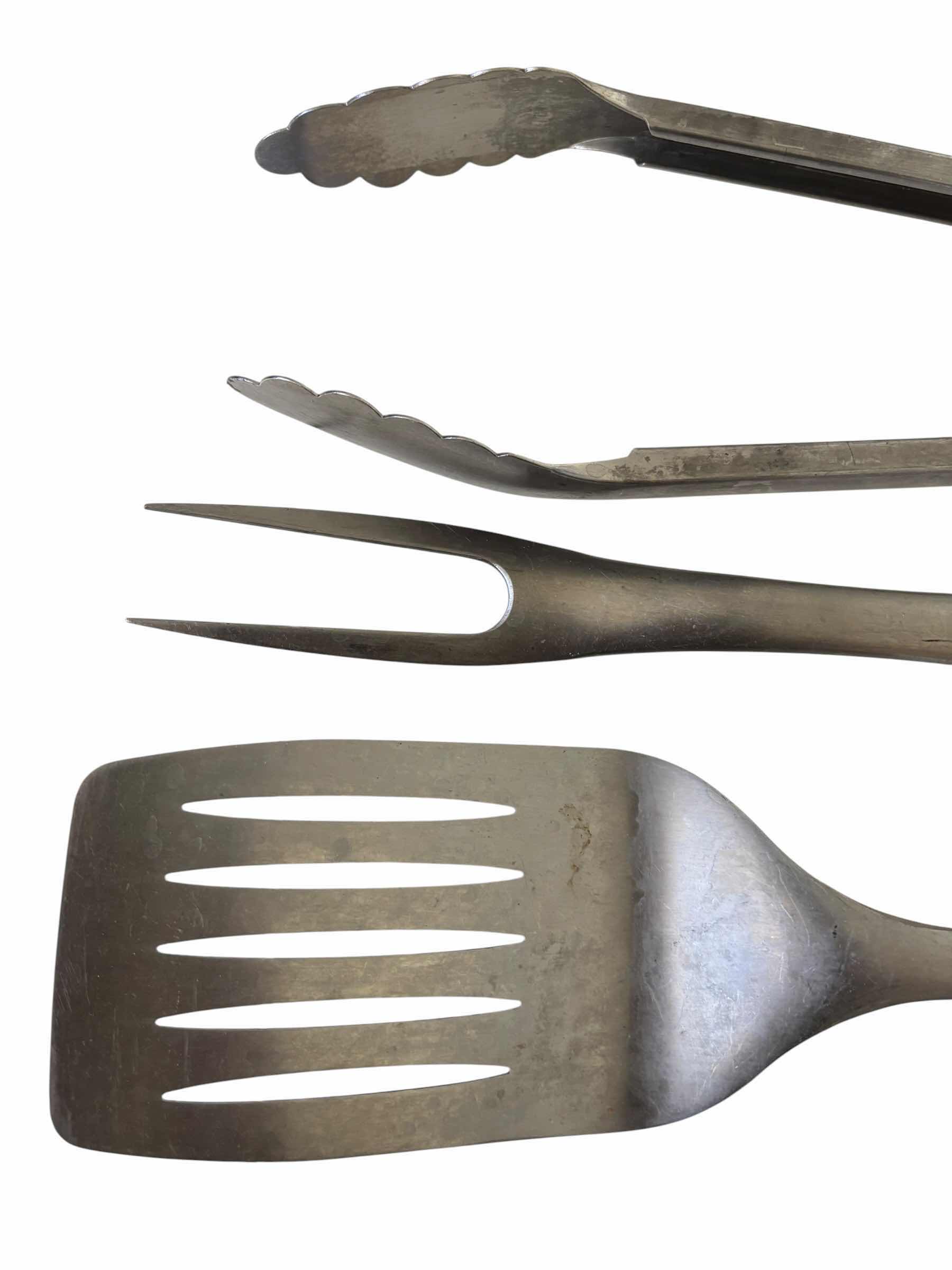 Photo 1 of WEBER STYLE BBQ GRILLING TOOLS