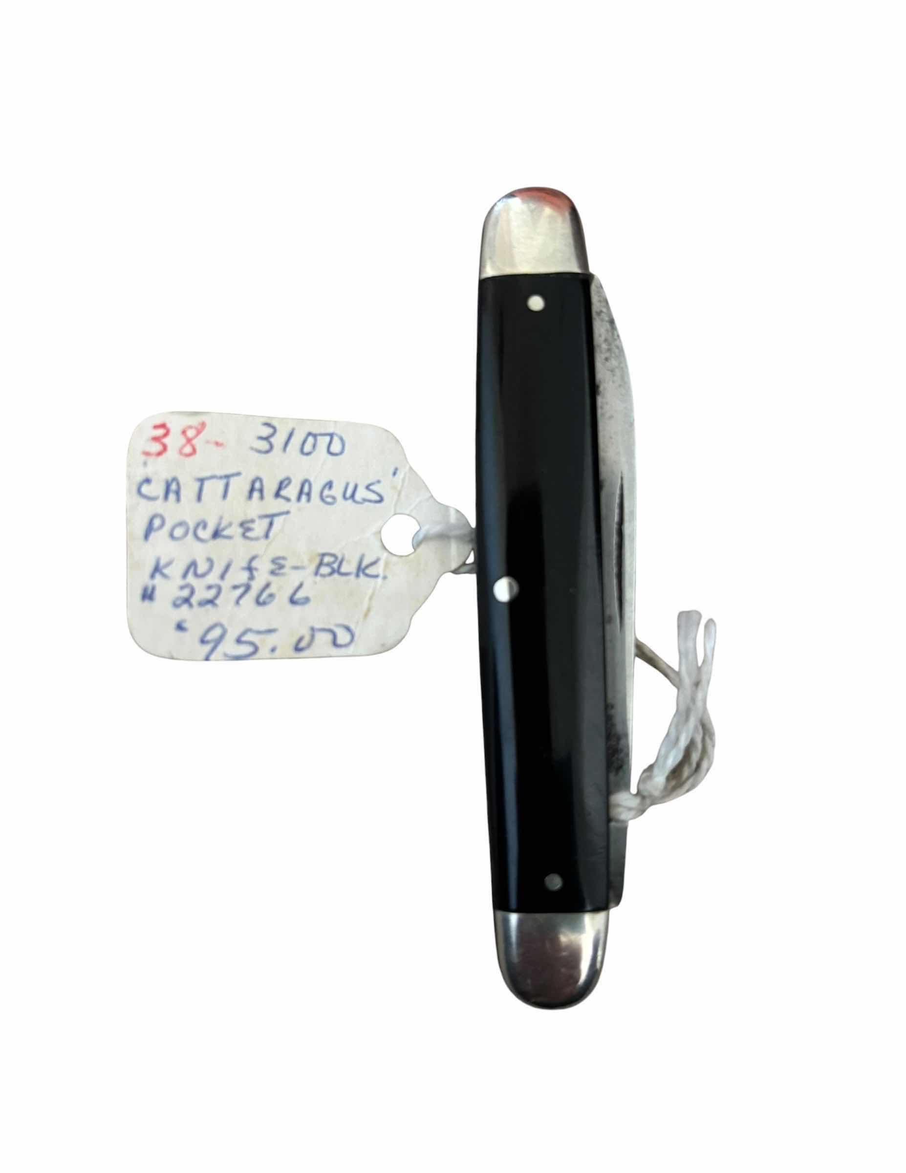 Photo 1 of COLLECTION OF POCKET KNIVES (13)