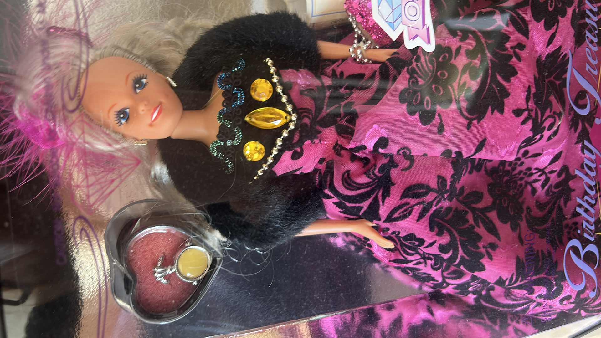 Photo 1 of NIB - VINTAGE FASHION CORNER BIRTHDAY TREASURES OCTOBER LIMITED EDITION DOLL BY LUCKY IND. $45