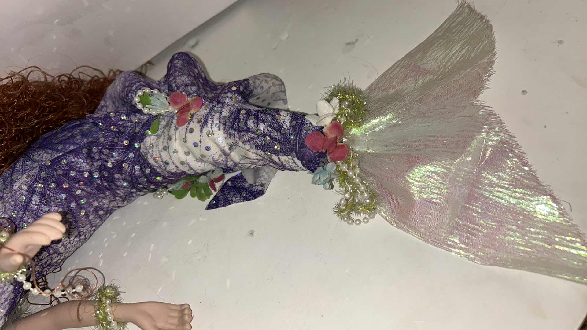 Photo 1 of DUCK HOUSE HEIRLOOM PORCELAIN DOLL LIMITED EDITION NUMBER 005 OF 5000.
